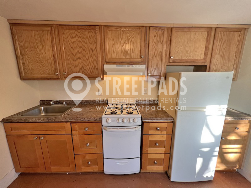 381 Harvard St, Central Square