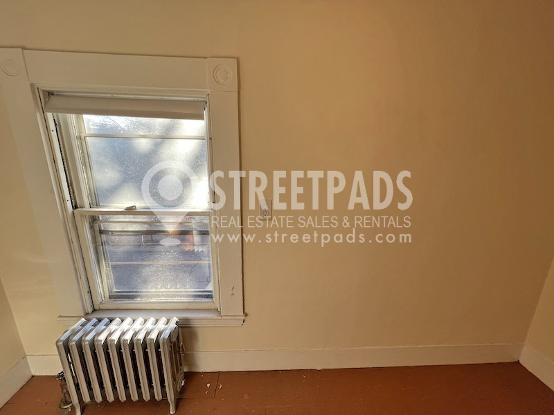 381 Harvard St, Central Square