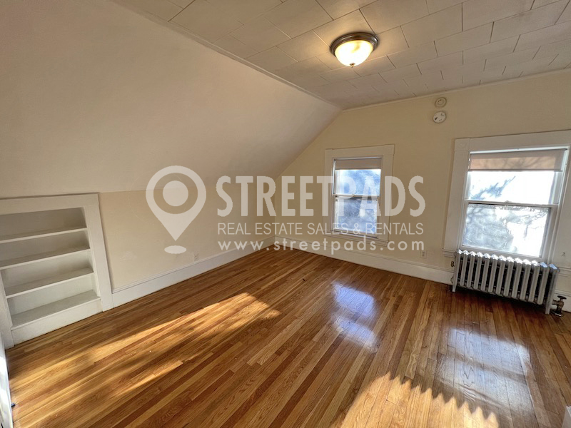 381 Harvard St, Central Square