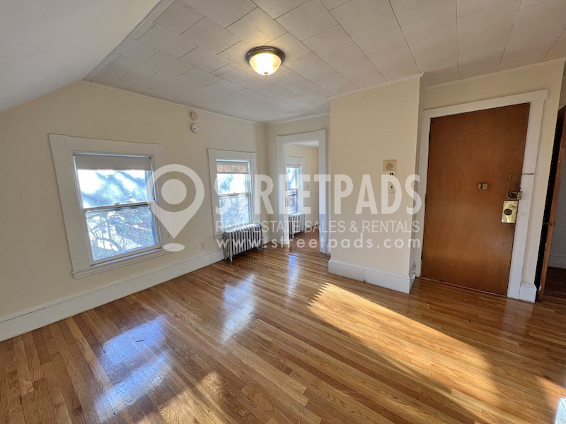 381 Harvard St, Central Square