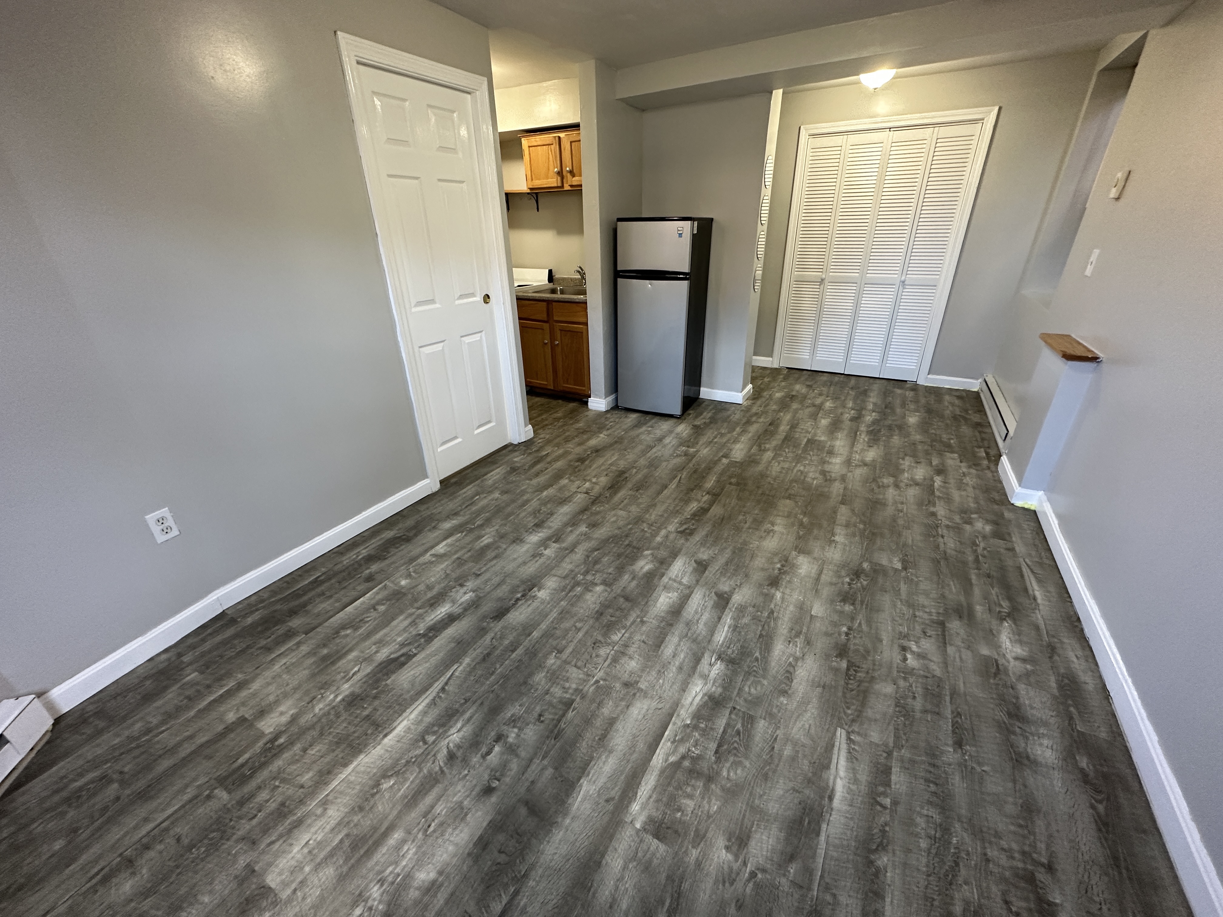 879 Beacon St, Fenway