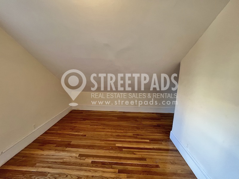 381 Harvard St, Central Square