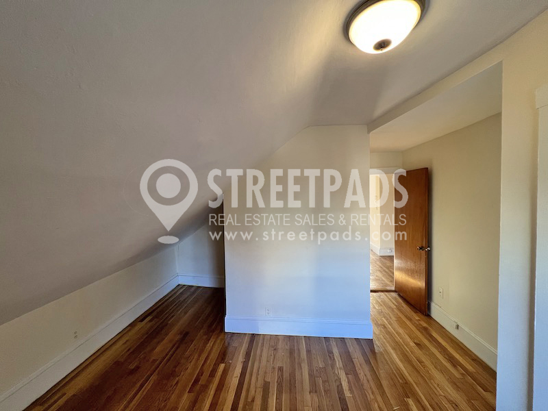 381 Harvard St, Central Square