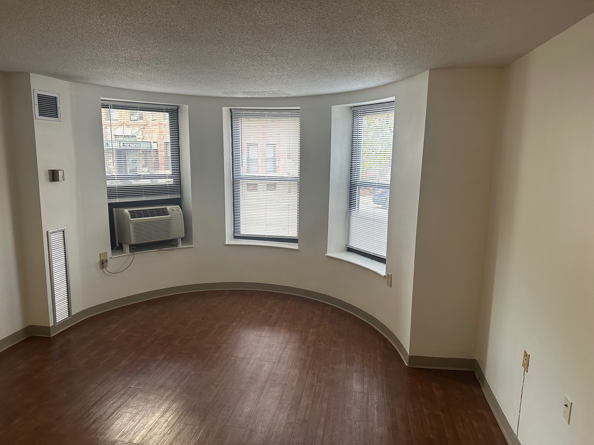 78 Westland Ave, Fenway