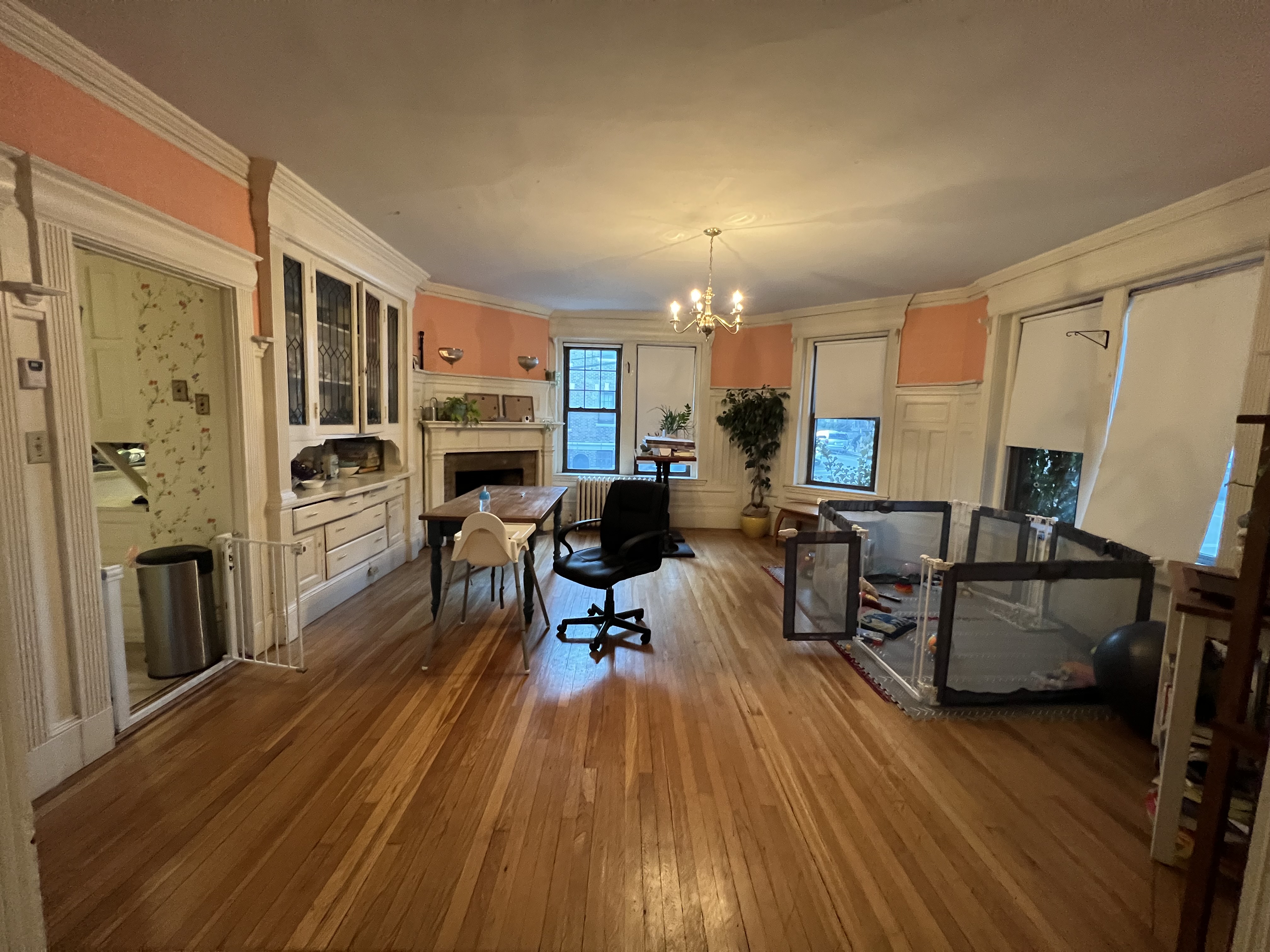 73 Longwood Ave, Longwood