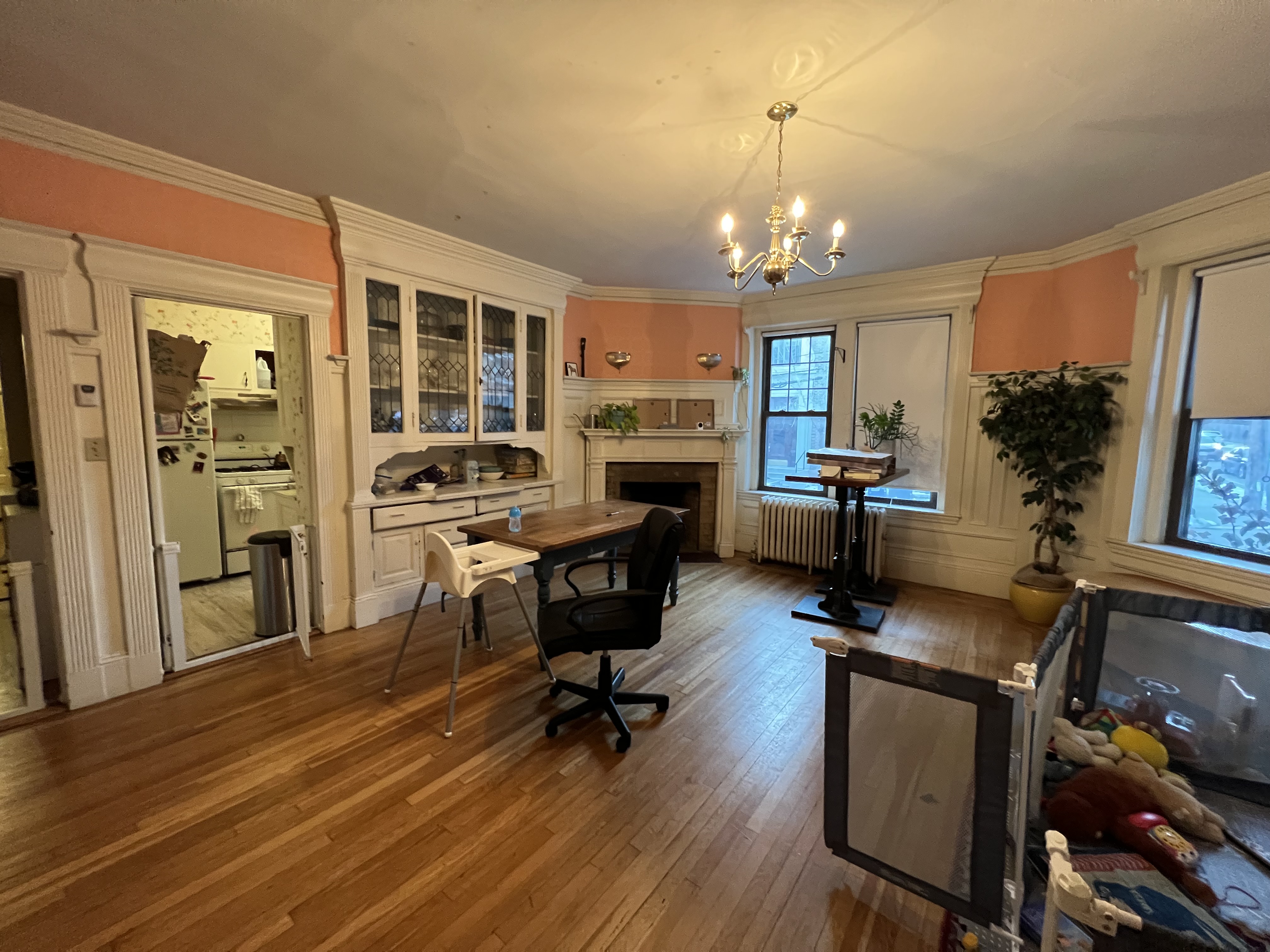 73 Longwood Ave, Longwood