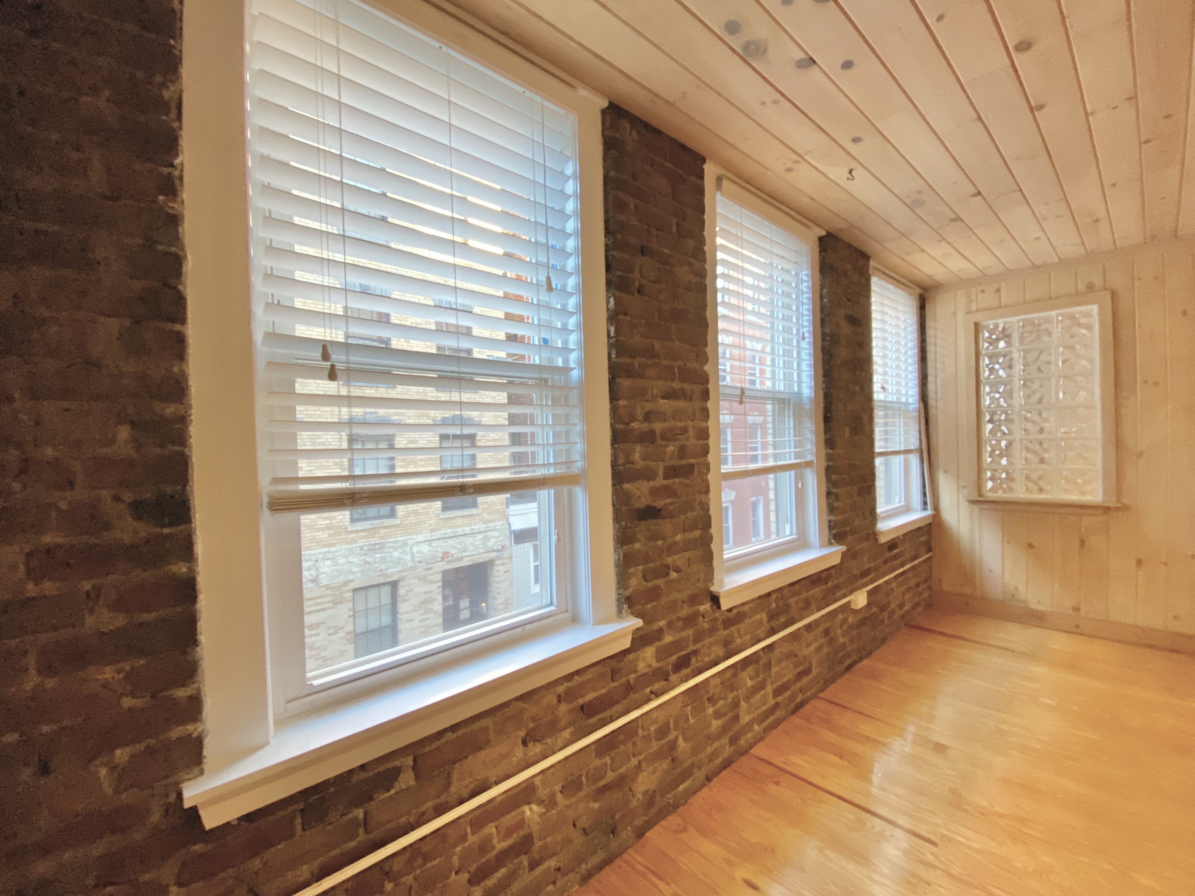 10 Henchman St, North End