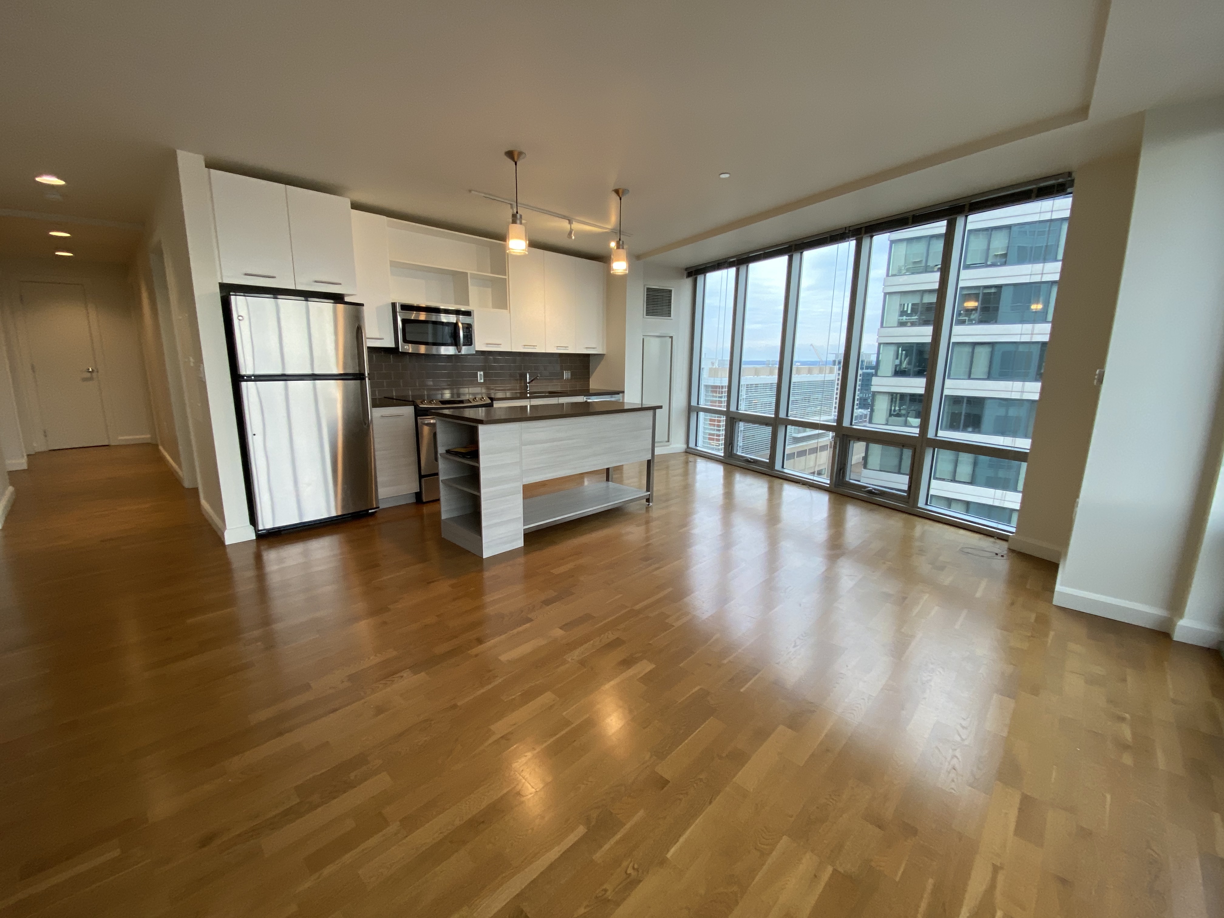 665 Washington, Chinatown