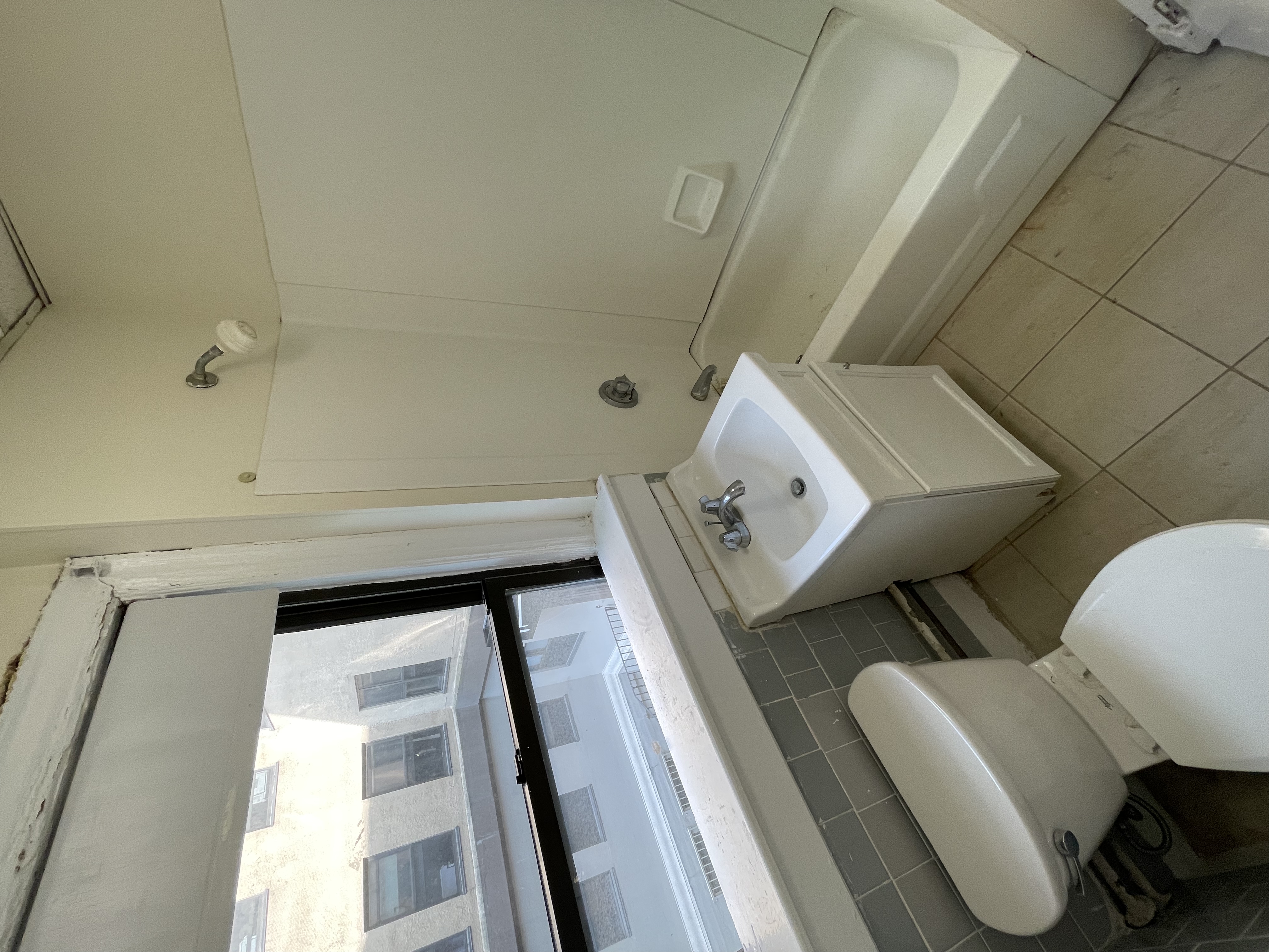 1200 Massachusetts Ave, Harvard Square