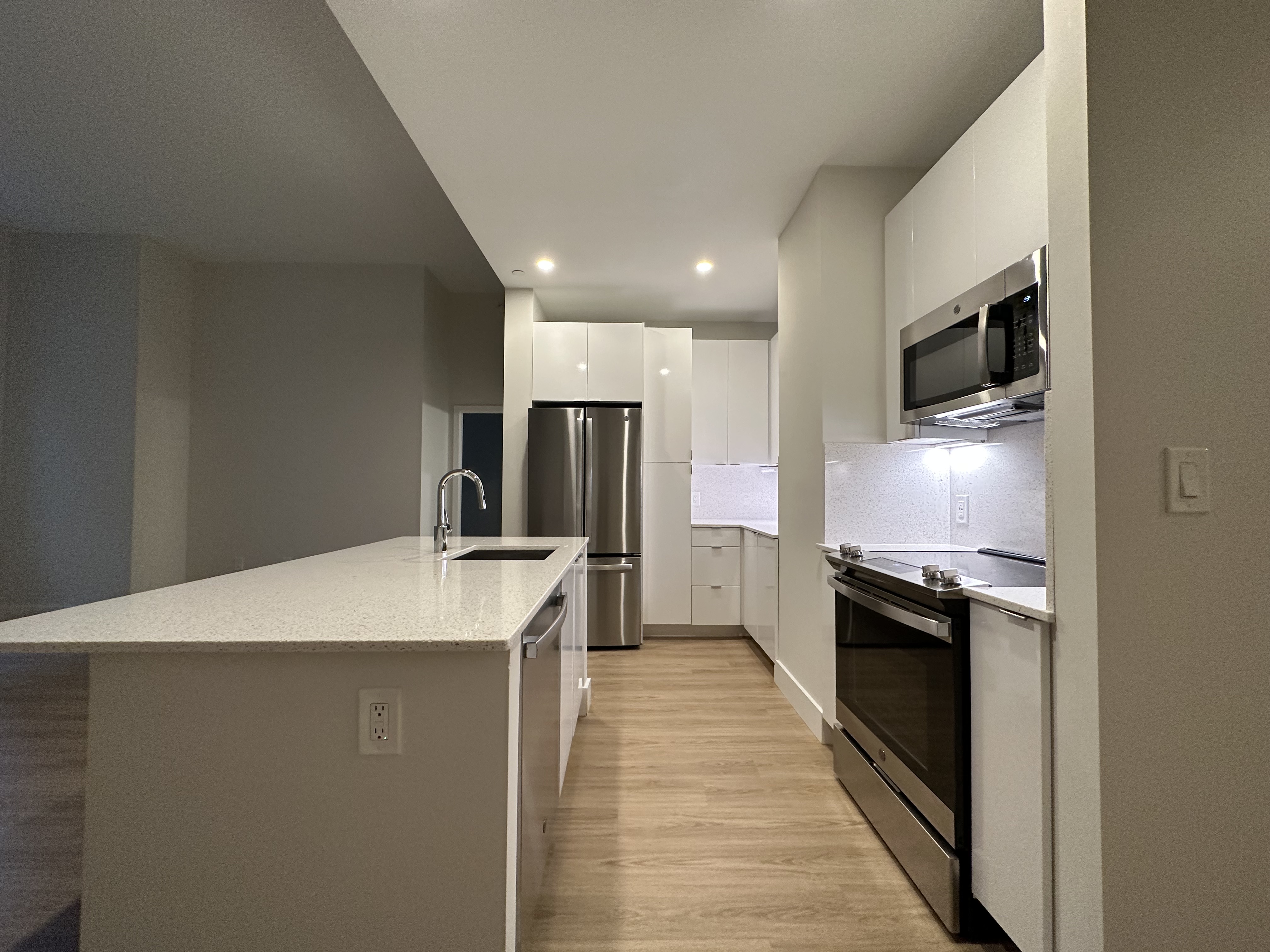 660 Washington St, Chinatown