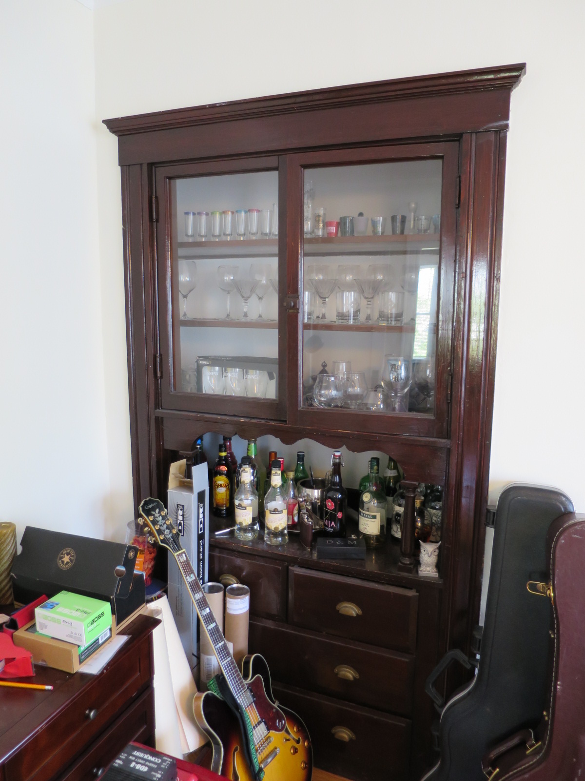 1 Russell Rd, Teele Square