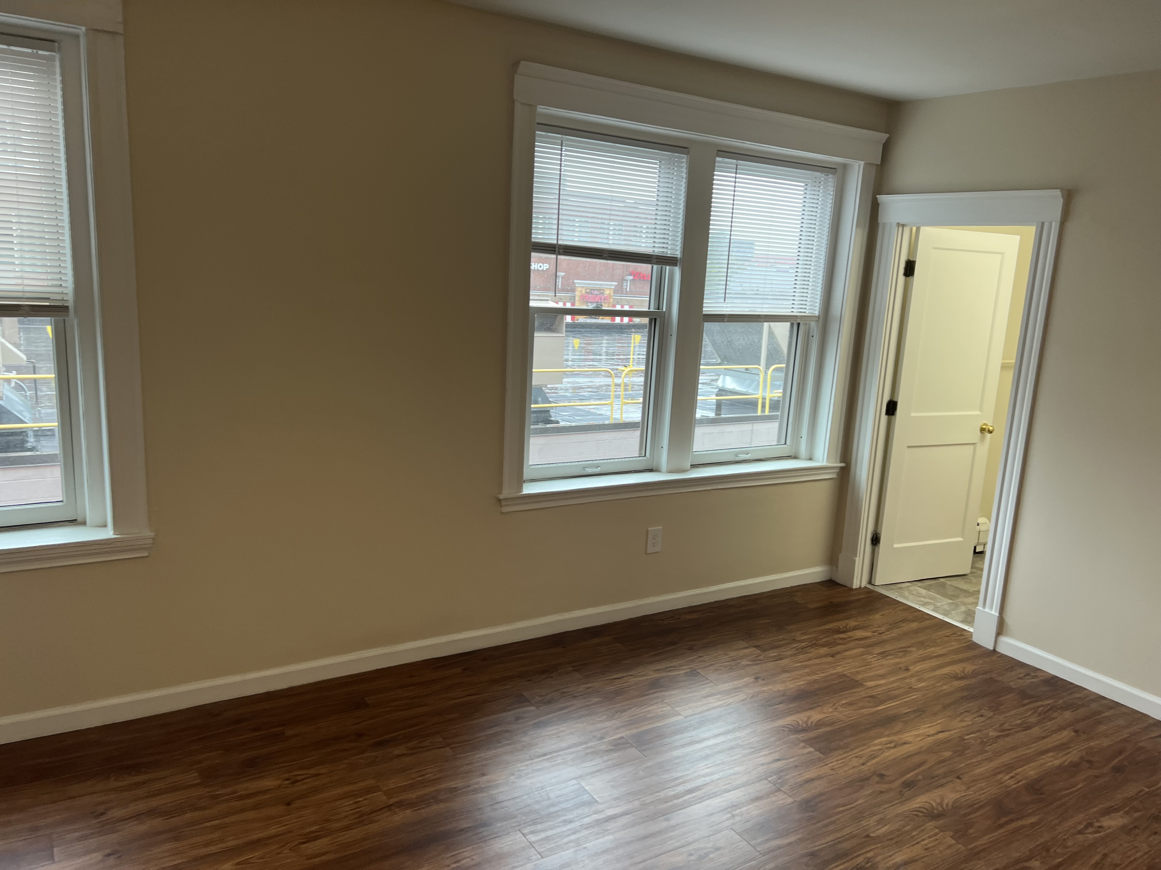 706 Huntington Ave, Mission Hill