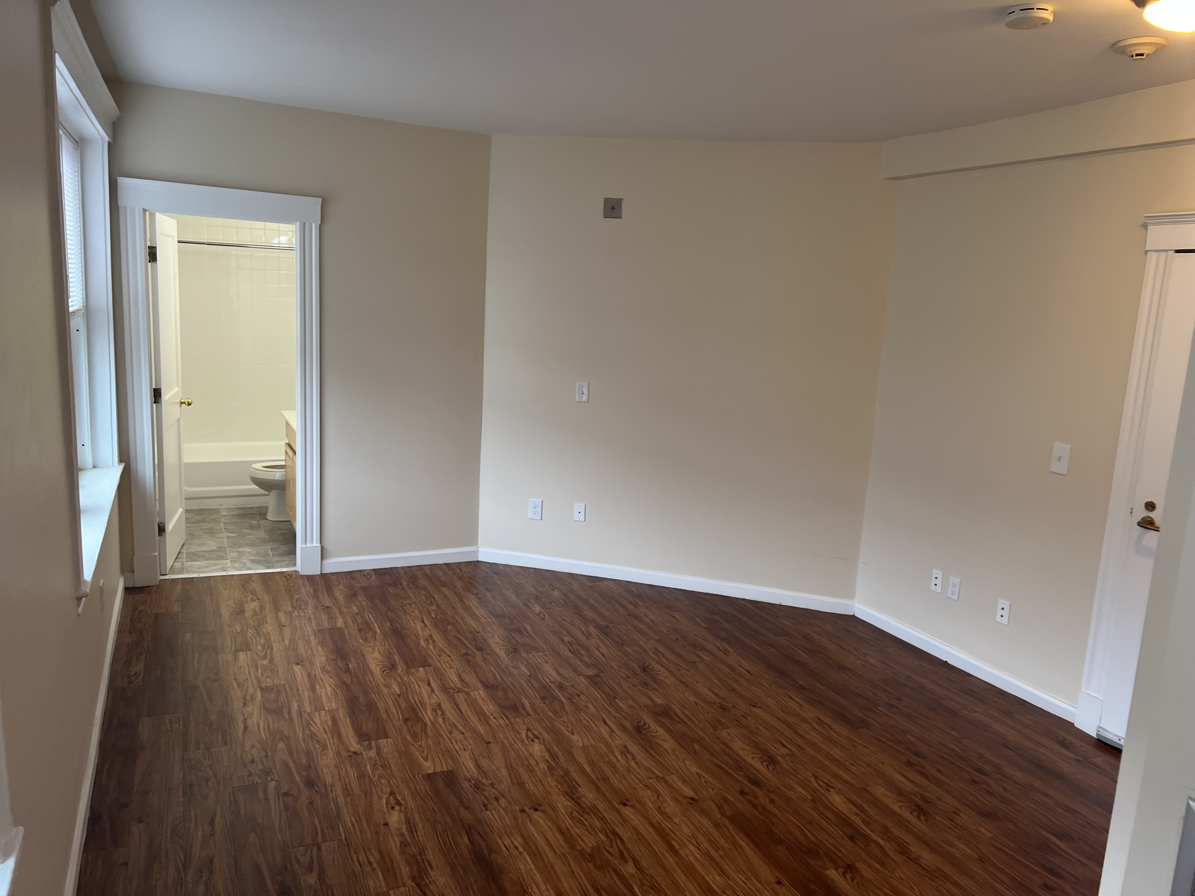 706 Huntington Ave, Mission Hill