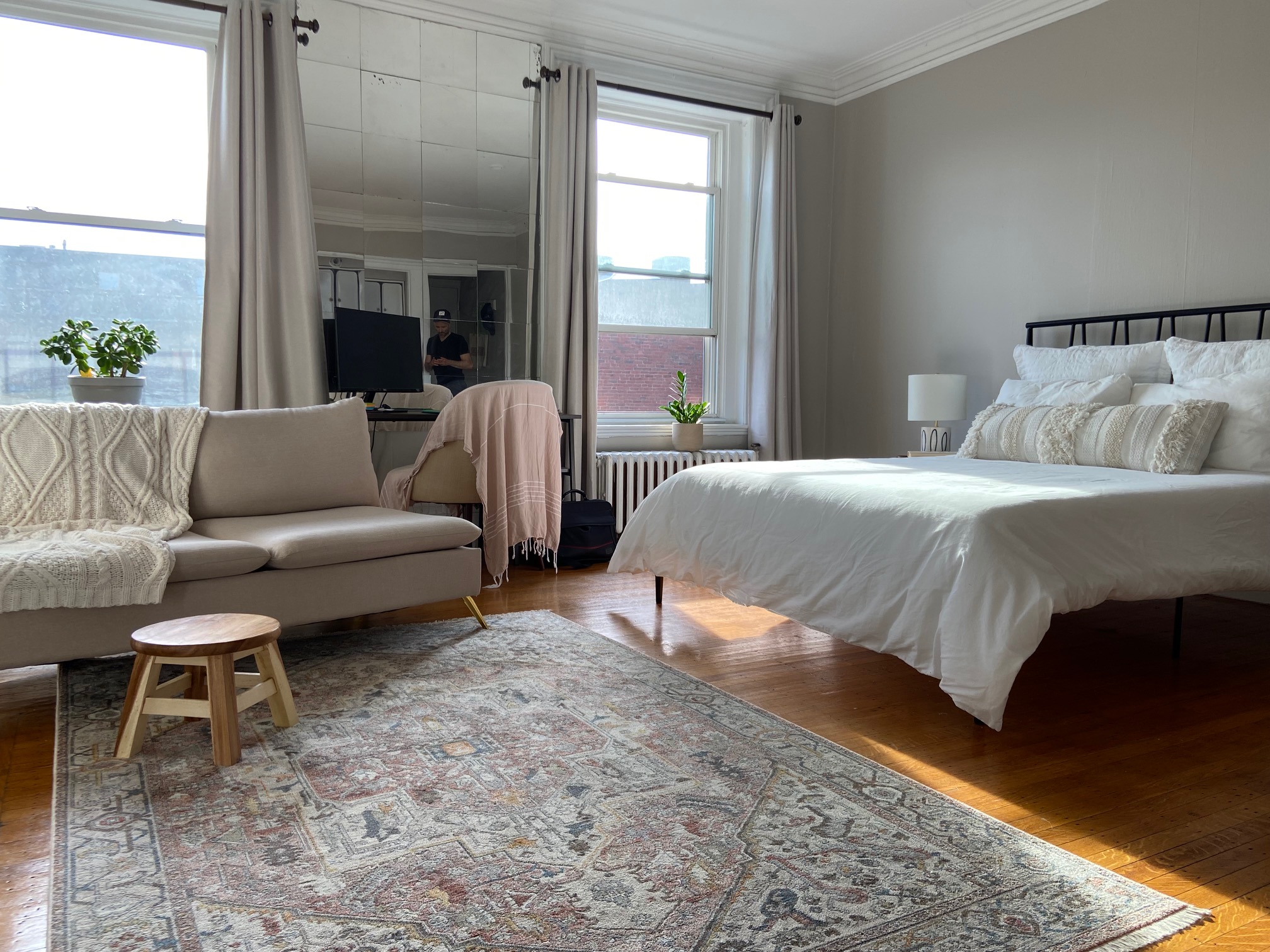 98 Charles St, Beacon Hill