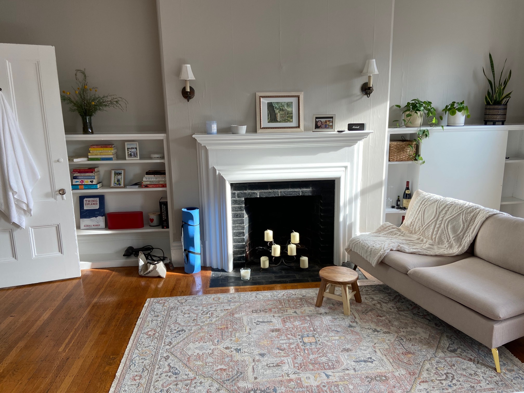 98 Charles St, Beacon Hill