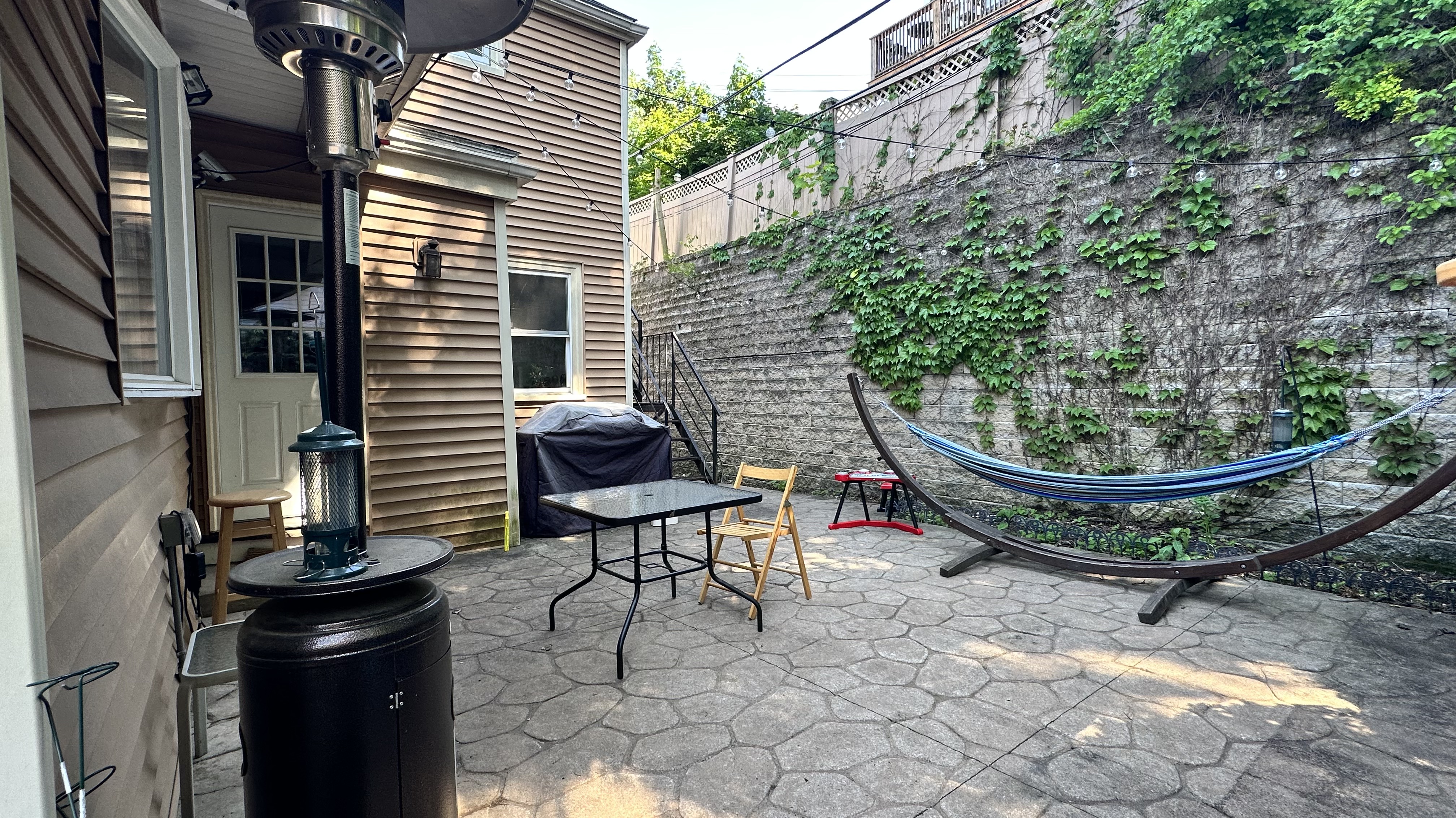 103 University Rd, Washington Square