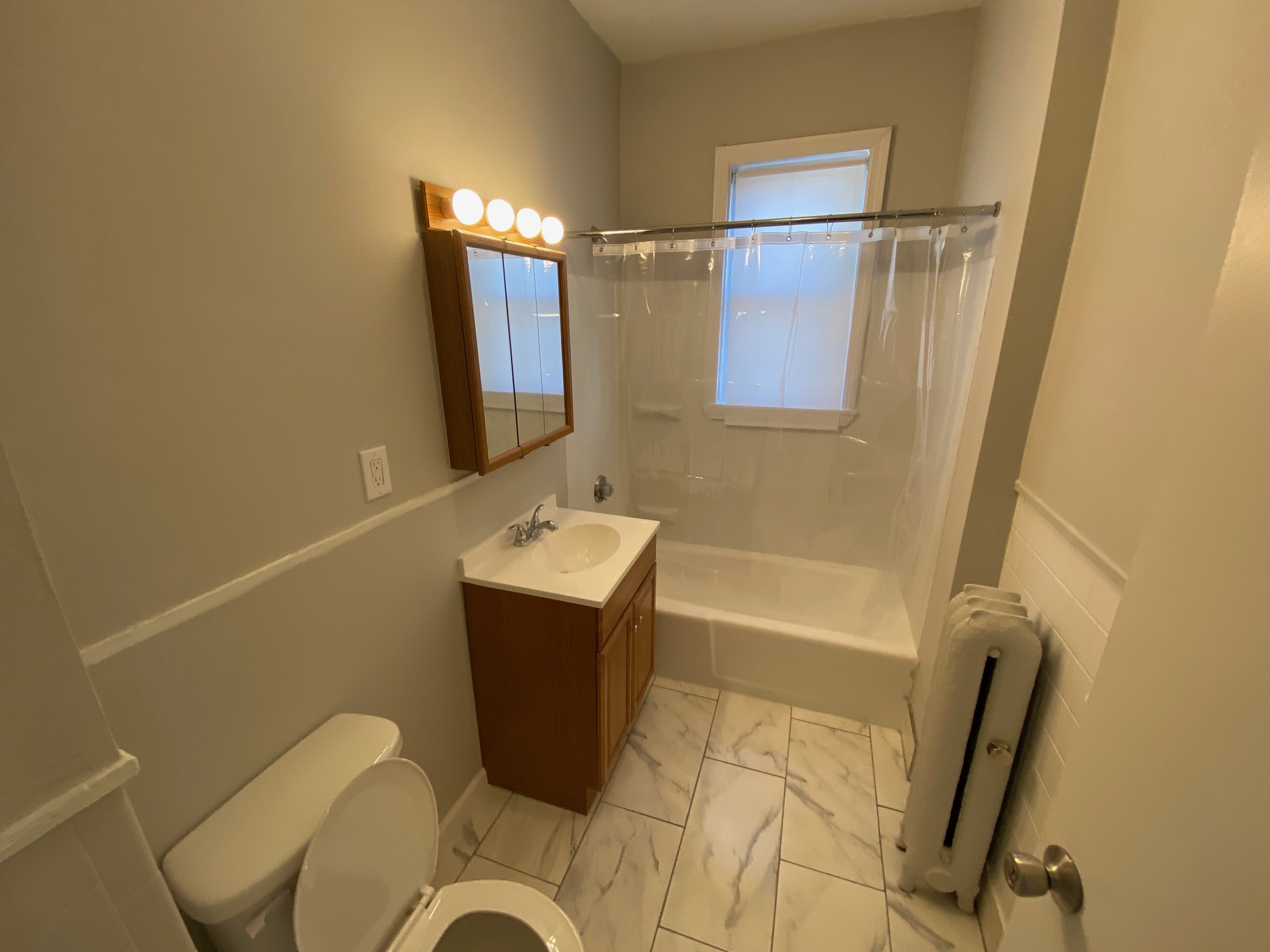 27 Linden St, Allston