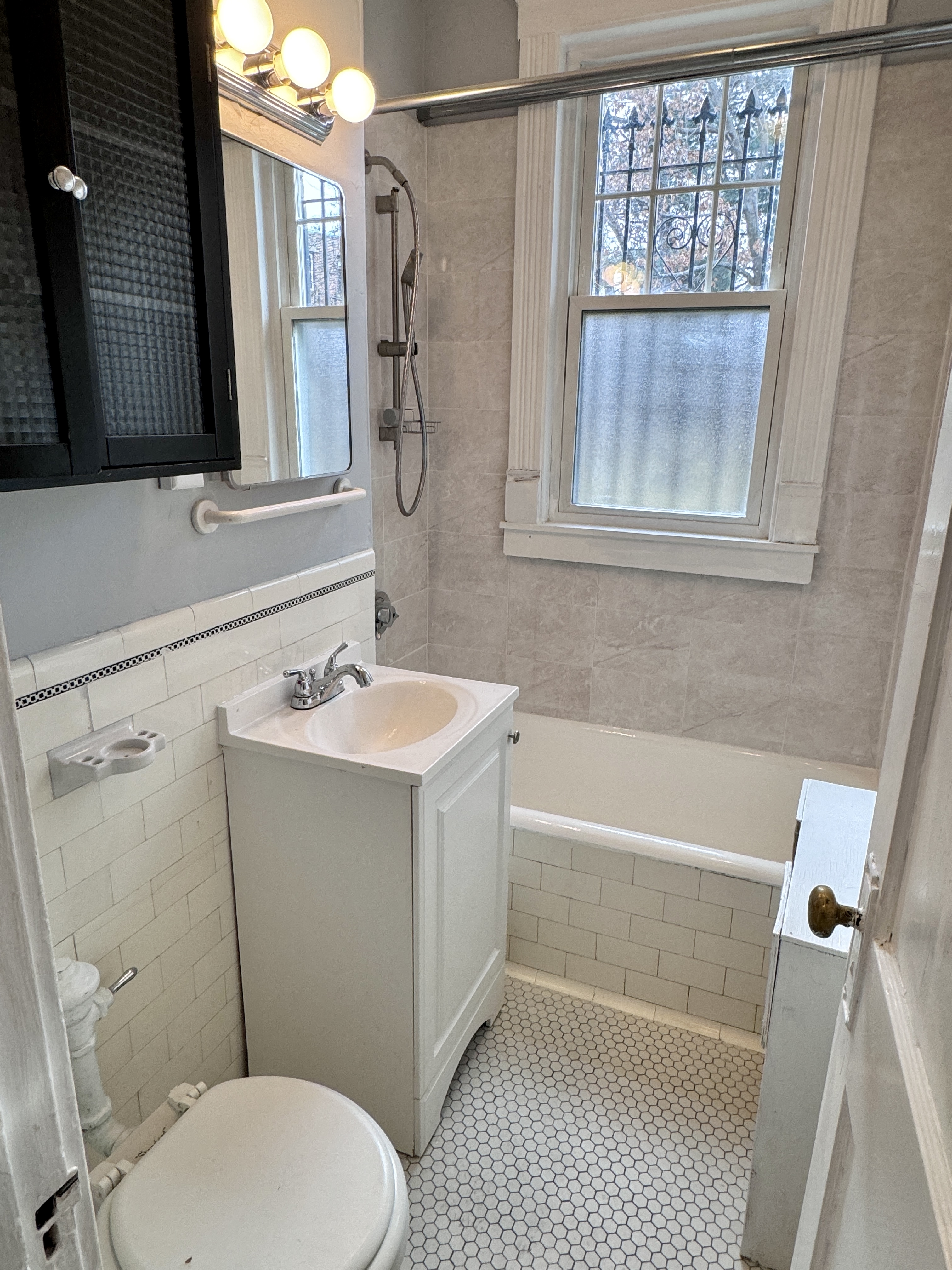 32 Sidlaw Rd, Brighton