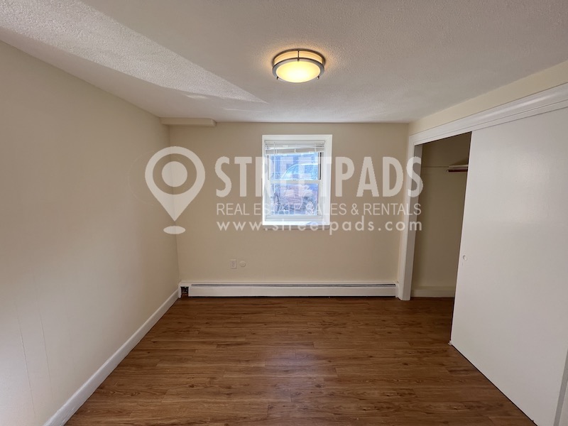 176 North Beacon St, Brighton