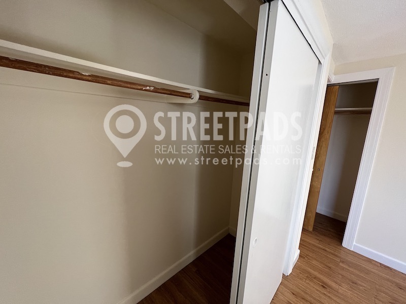 176 North Beacon St, Brighton