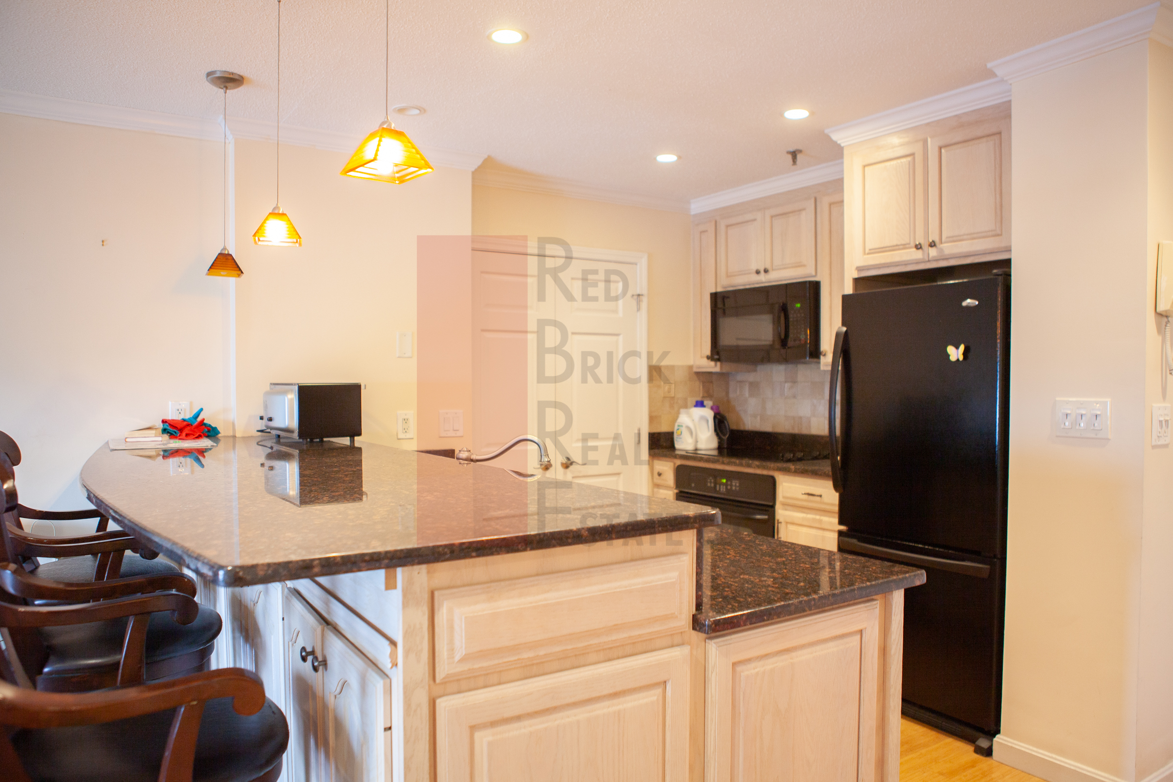 16 Harcourt St, Back Bay