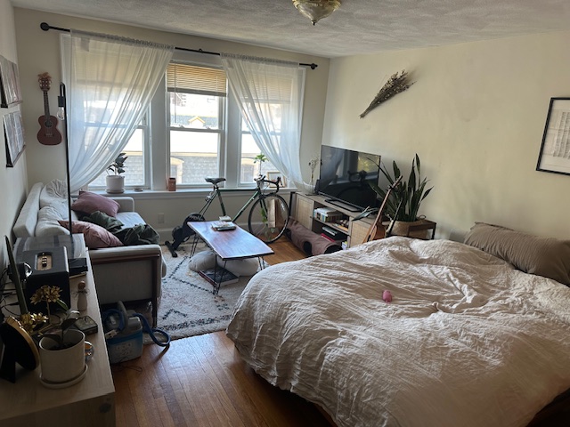 38 Day St, Davis Square