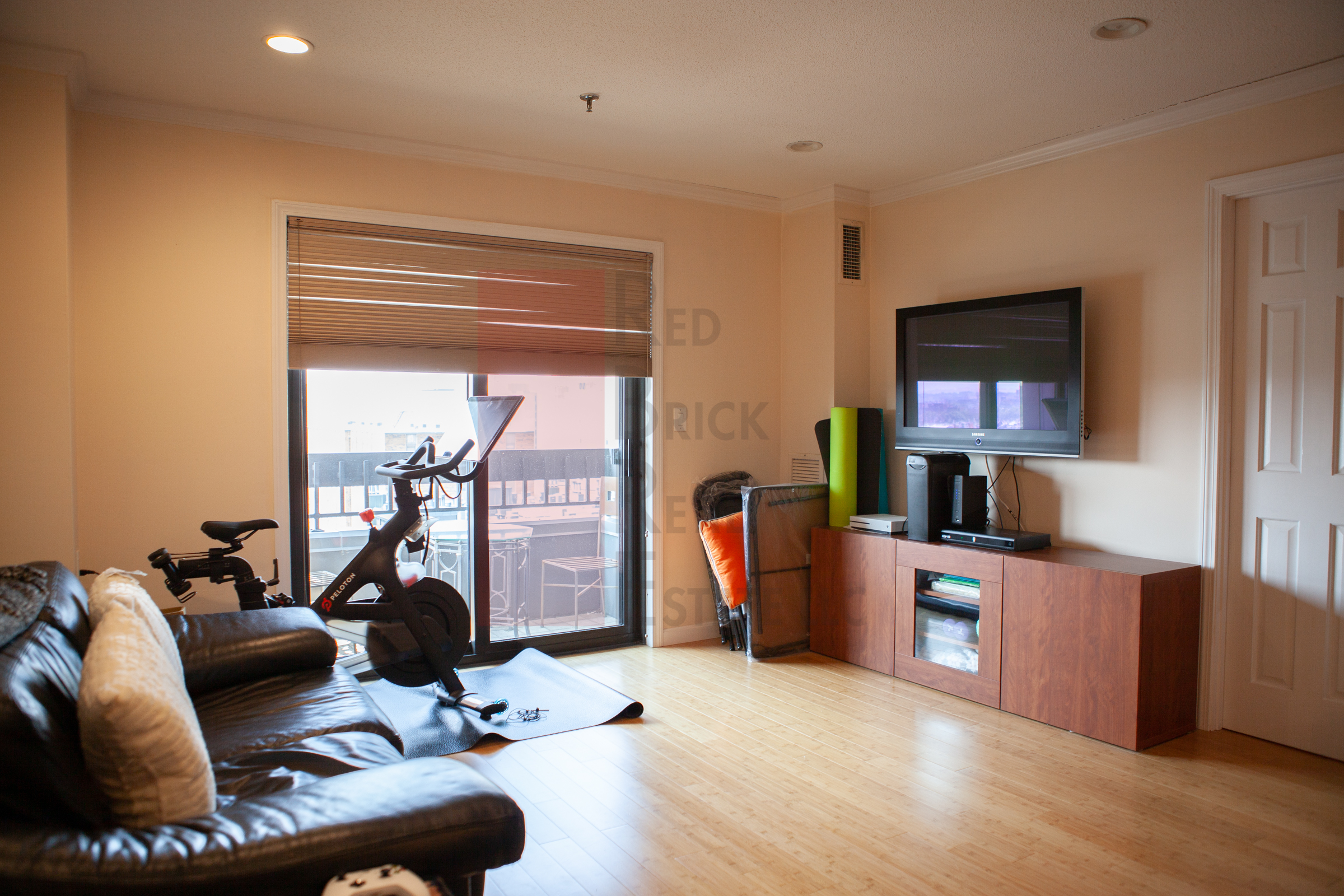 16 Harcourt St, Back Bay