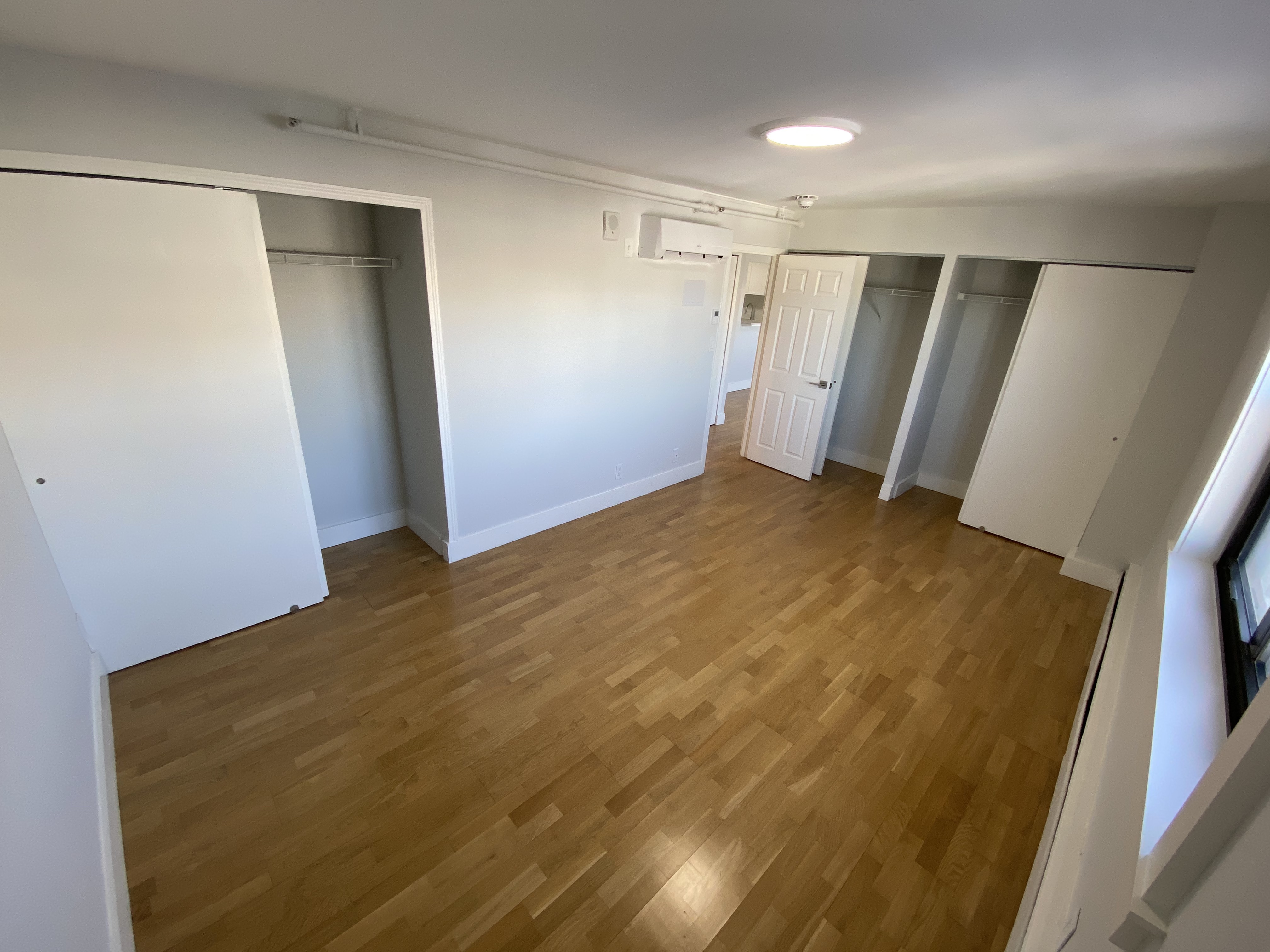 1410 Columbia Rd, South Boston