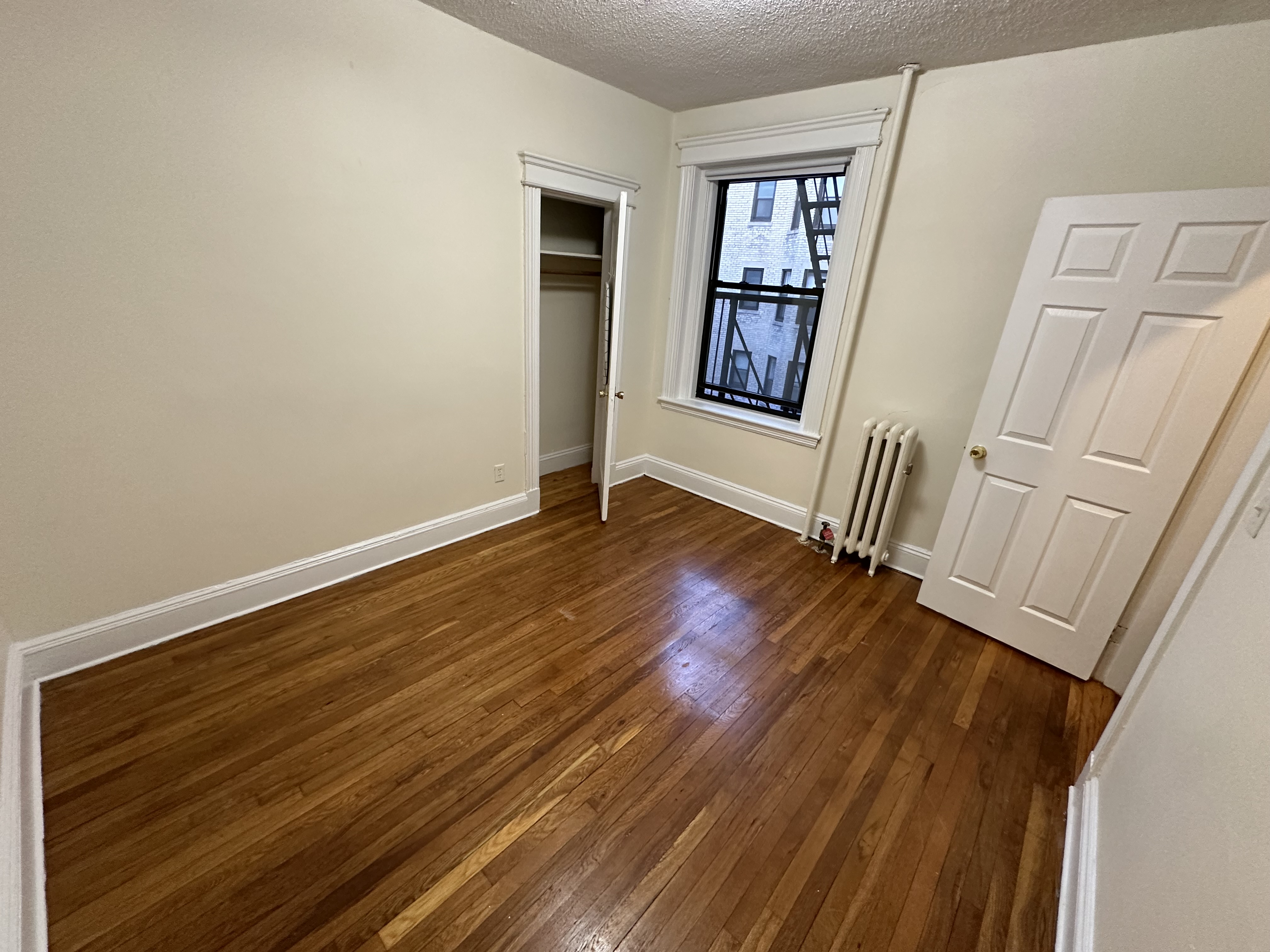 1118 Comm Ave, Bolton