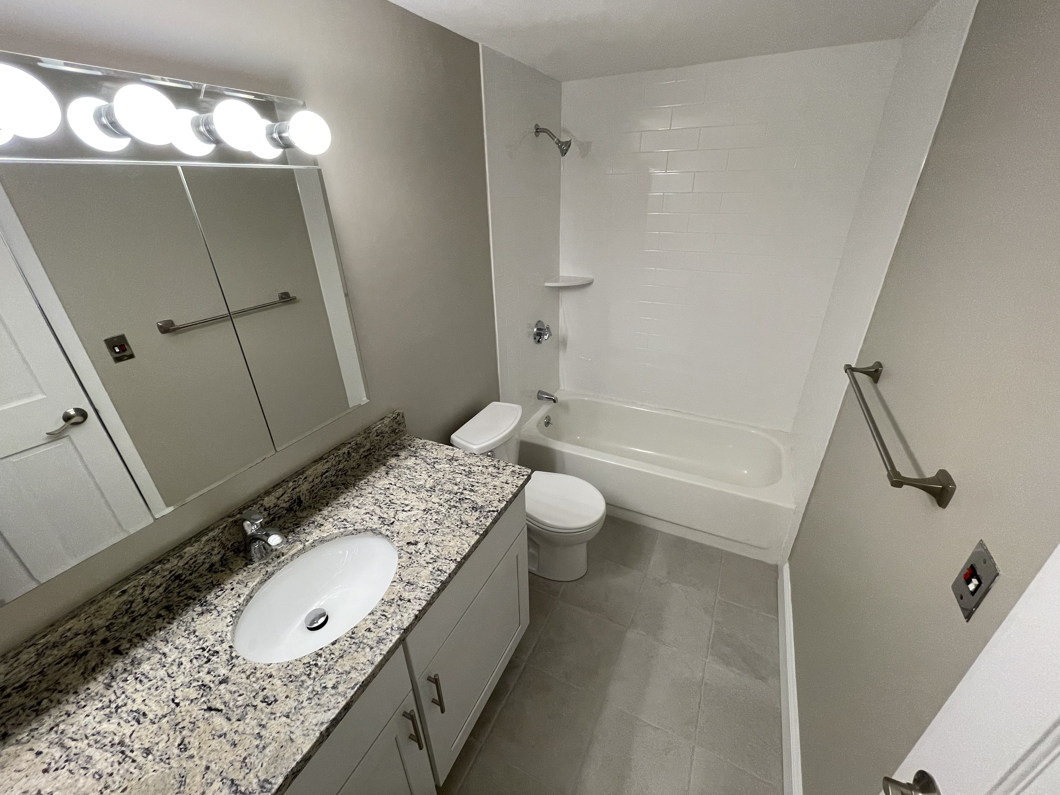 1111 Beacon St, Longwood