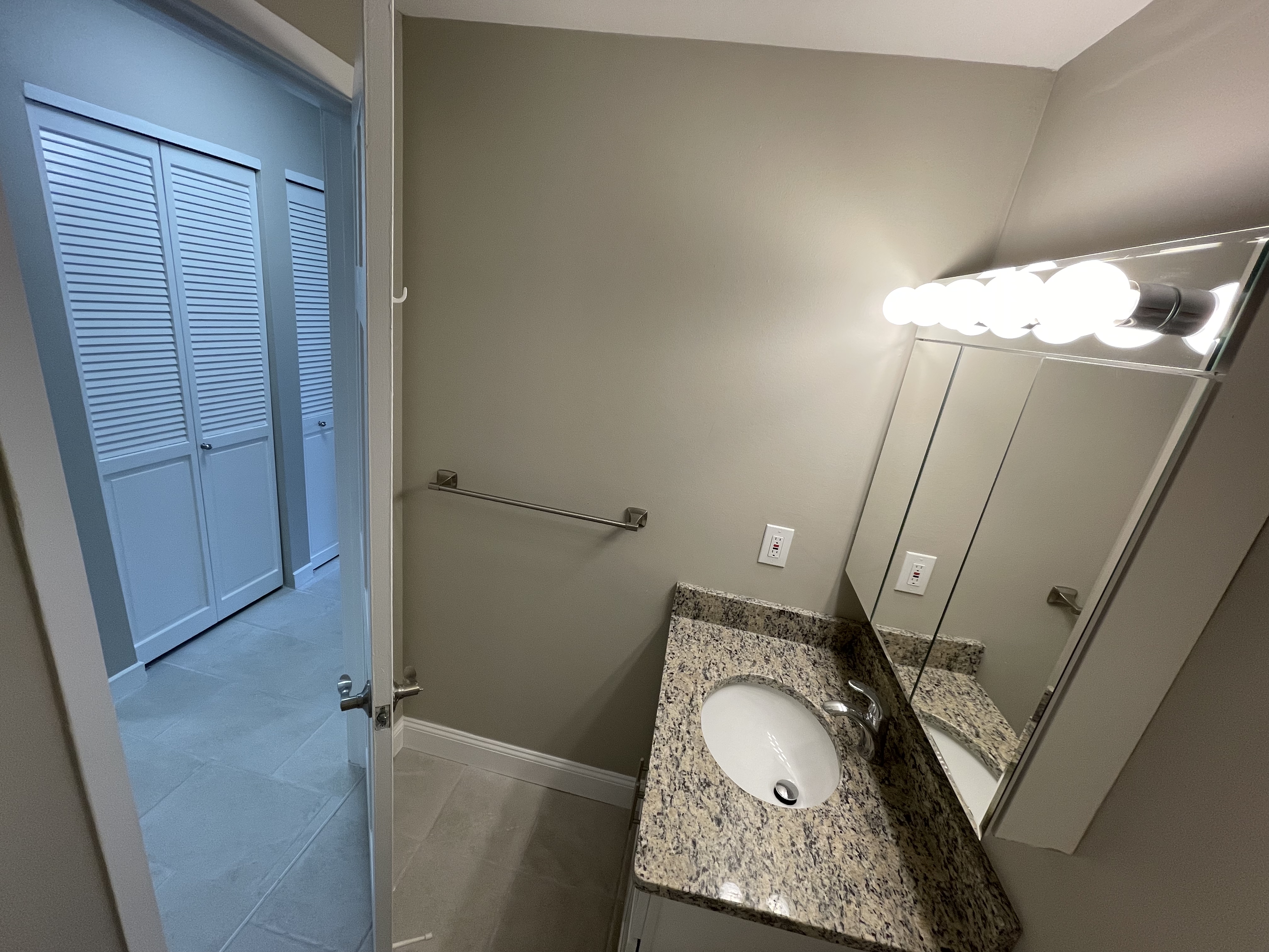 1111 Beacon St, Longwood