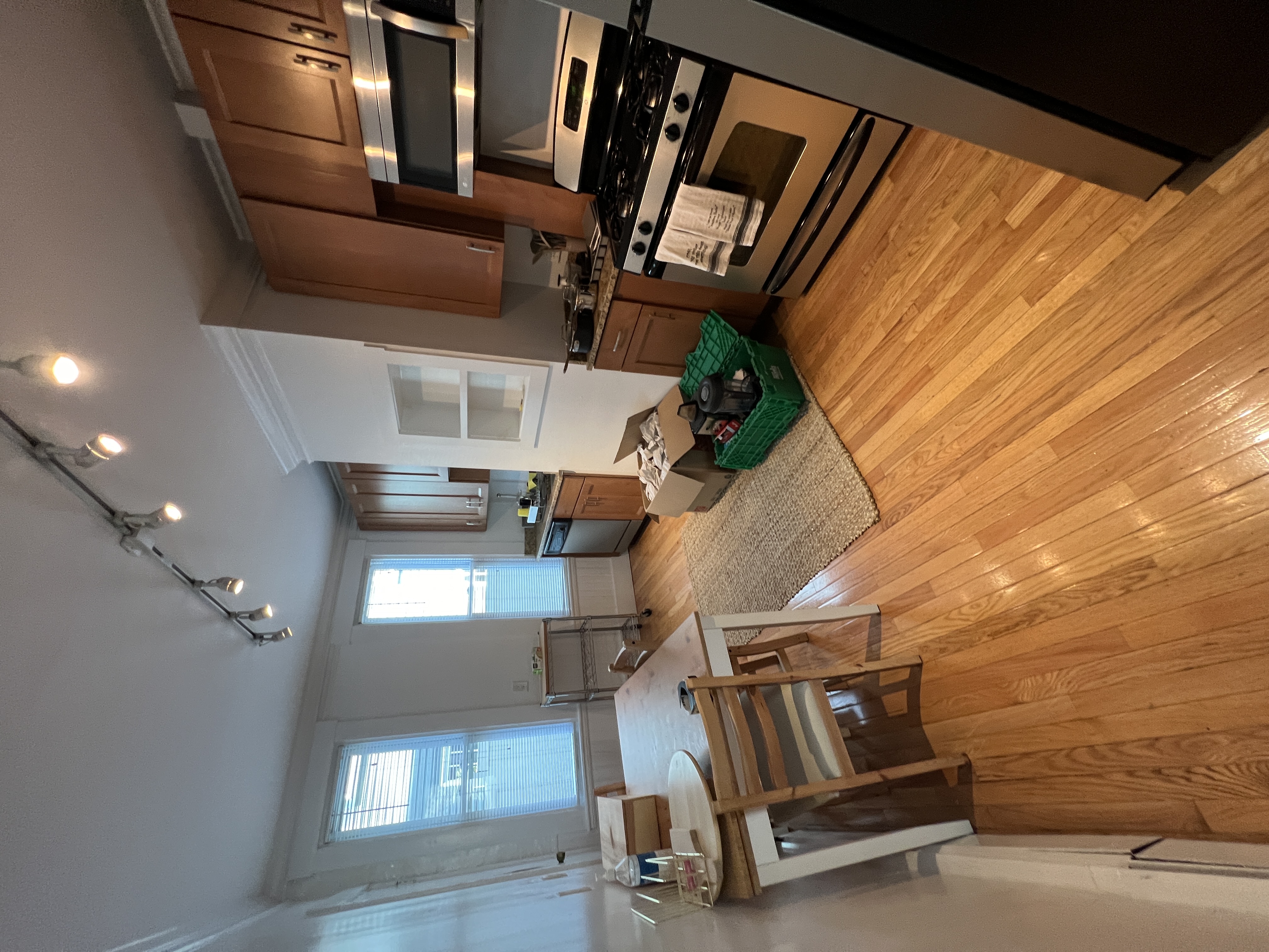 38 School St, Charlestown