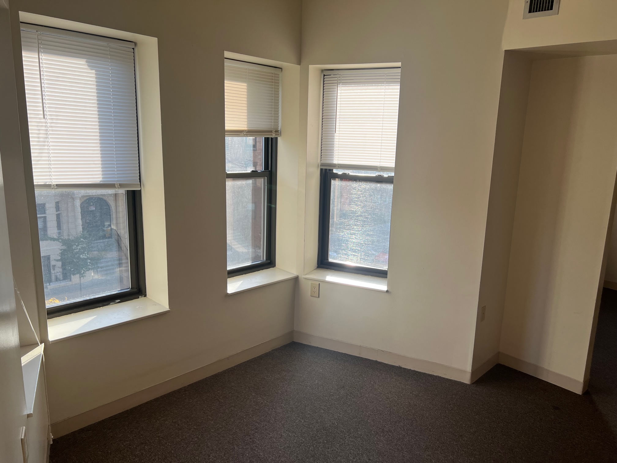 65 Westland Ave, Fenway