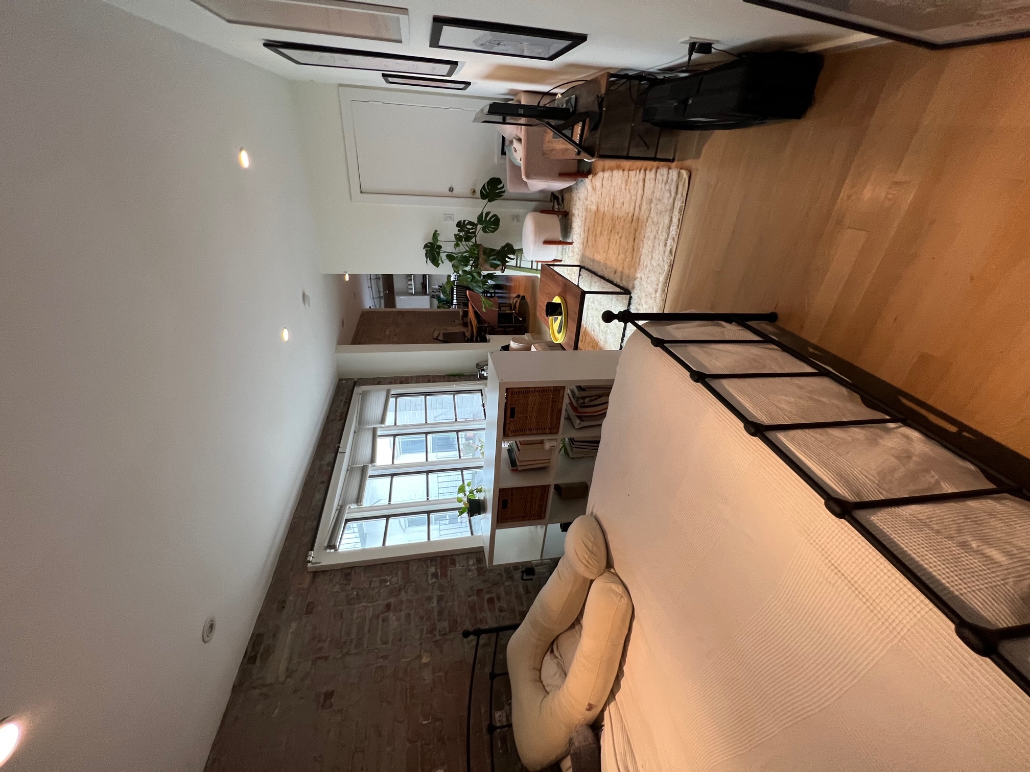 35 Lee St, Central Square