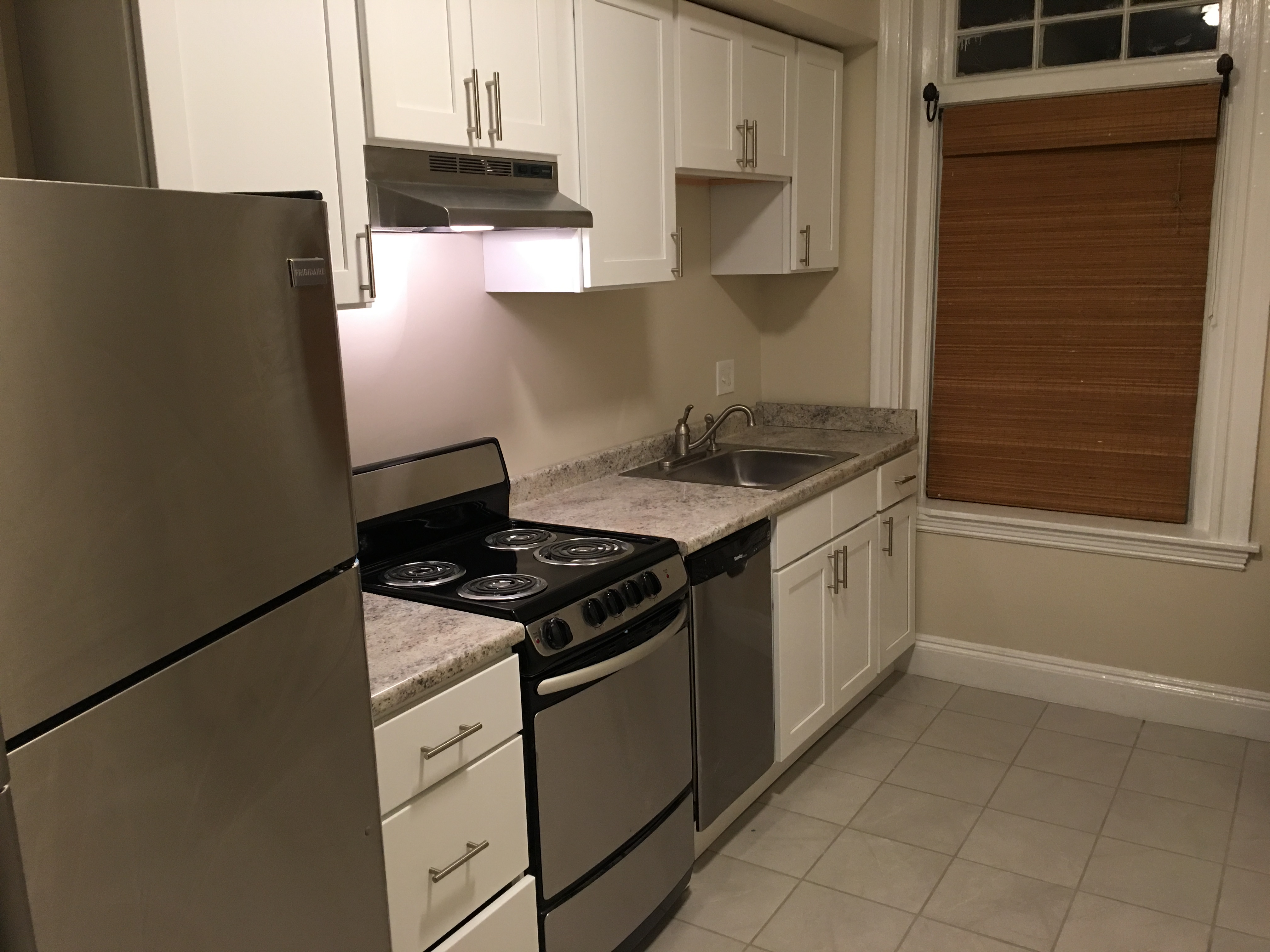 181 Winthrop Rd, Washington Square