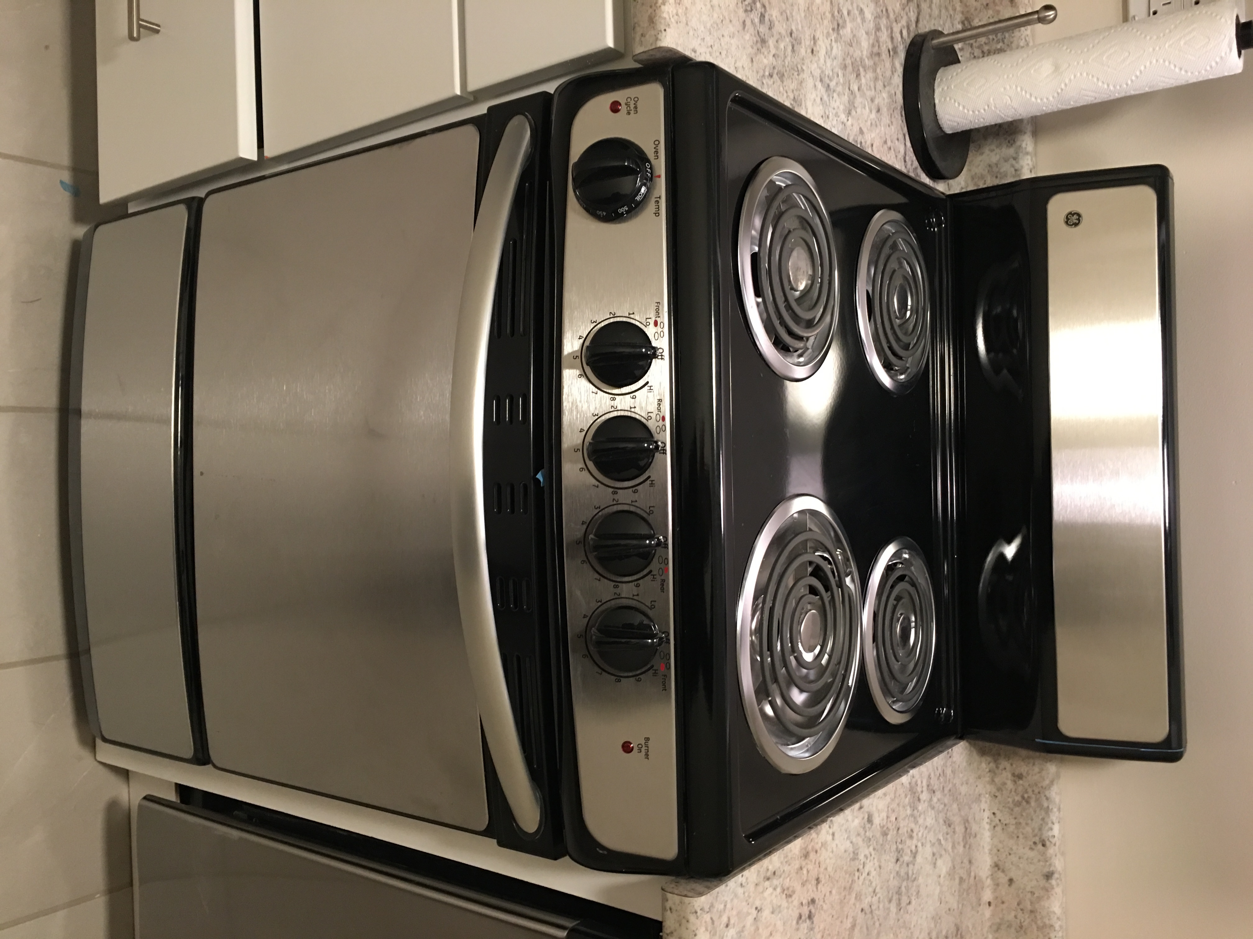 181 Winthrop Rd, Washington Square