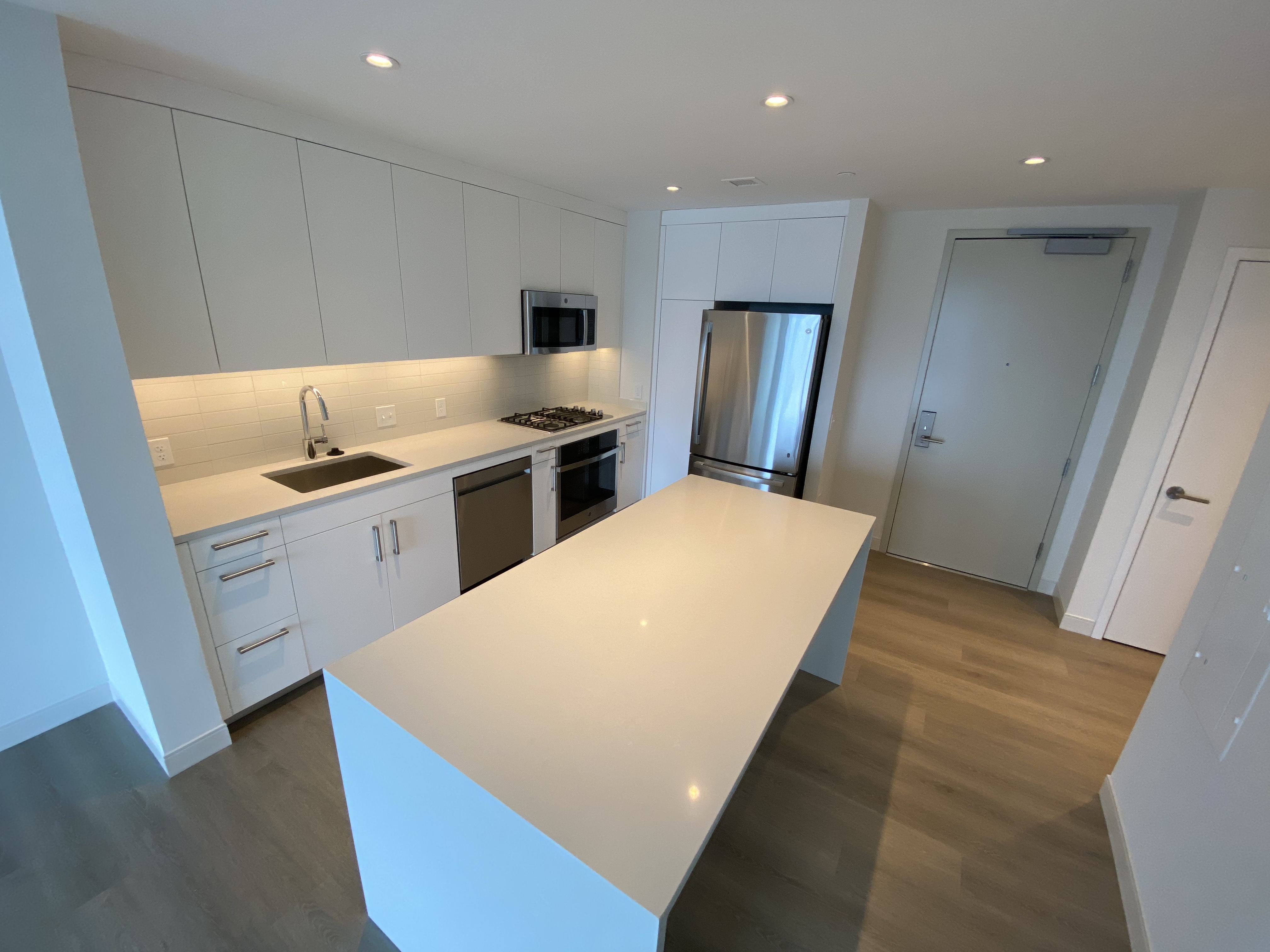 35 Lomasney Way, North End