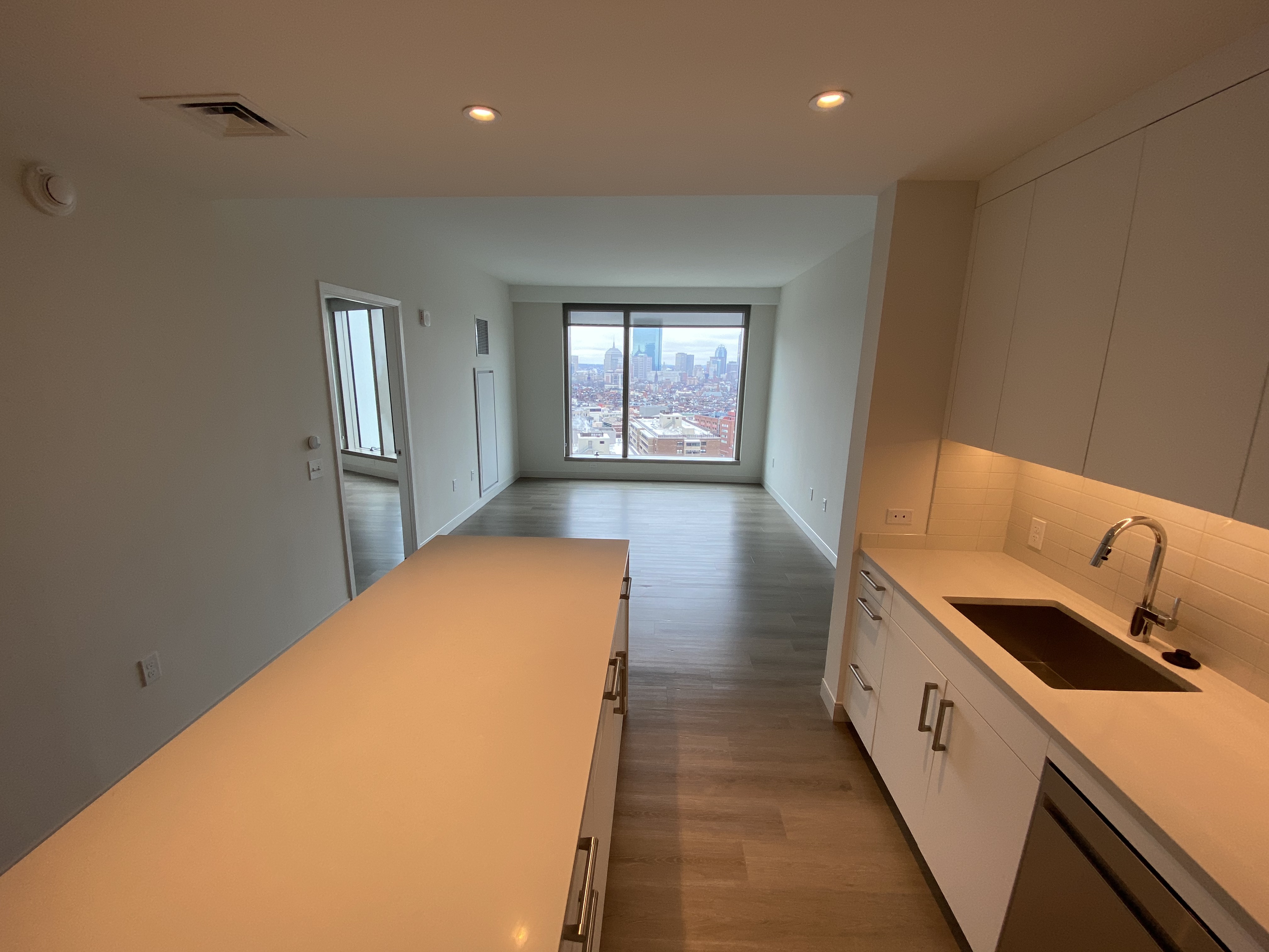 35 Lomasney Way, North End