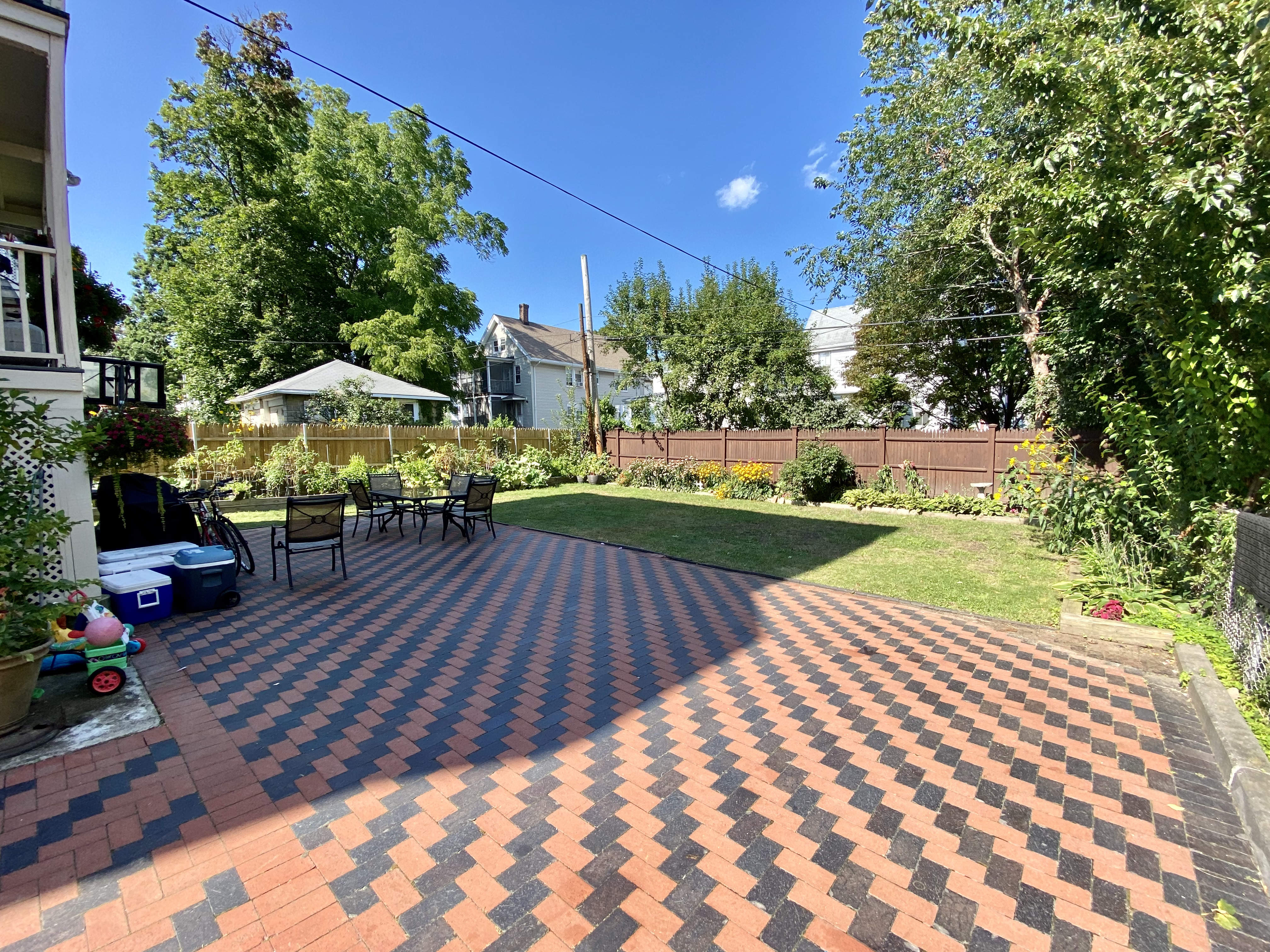 103 Farquhar St, Roslindale