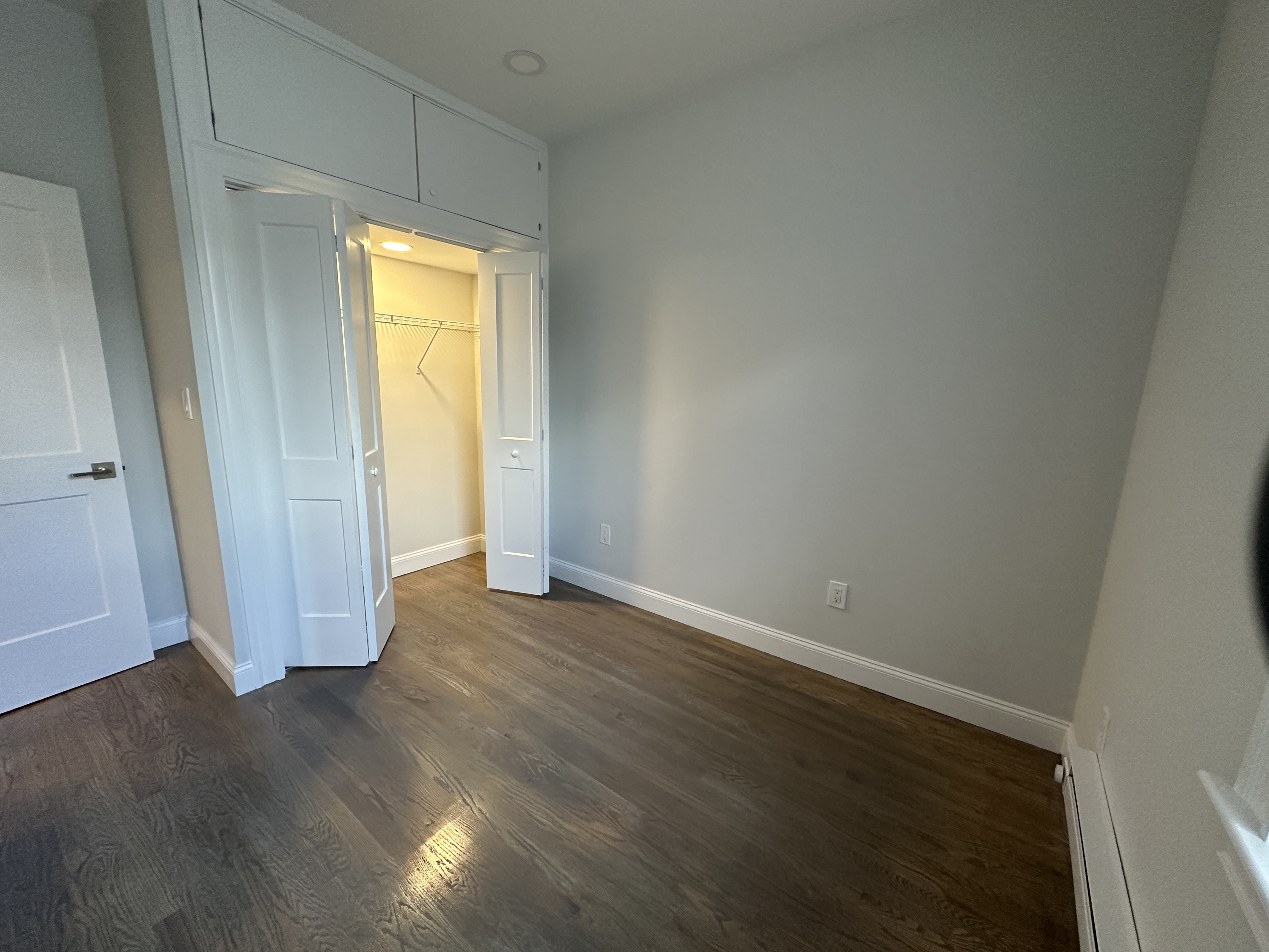 20 Queensberry St, Fenway