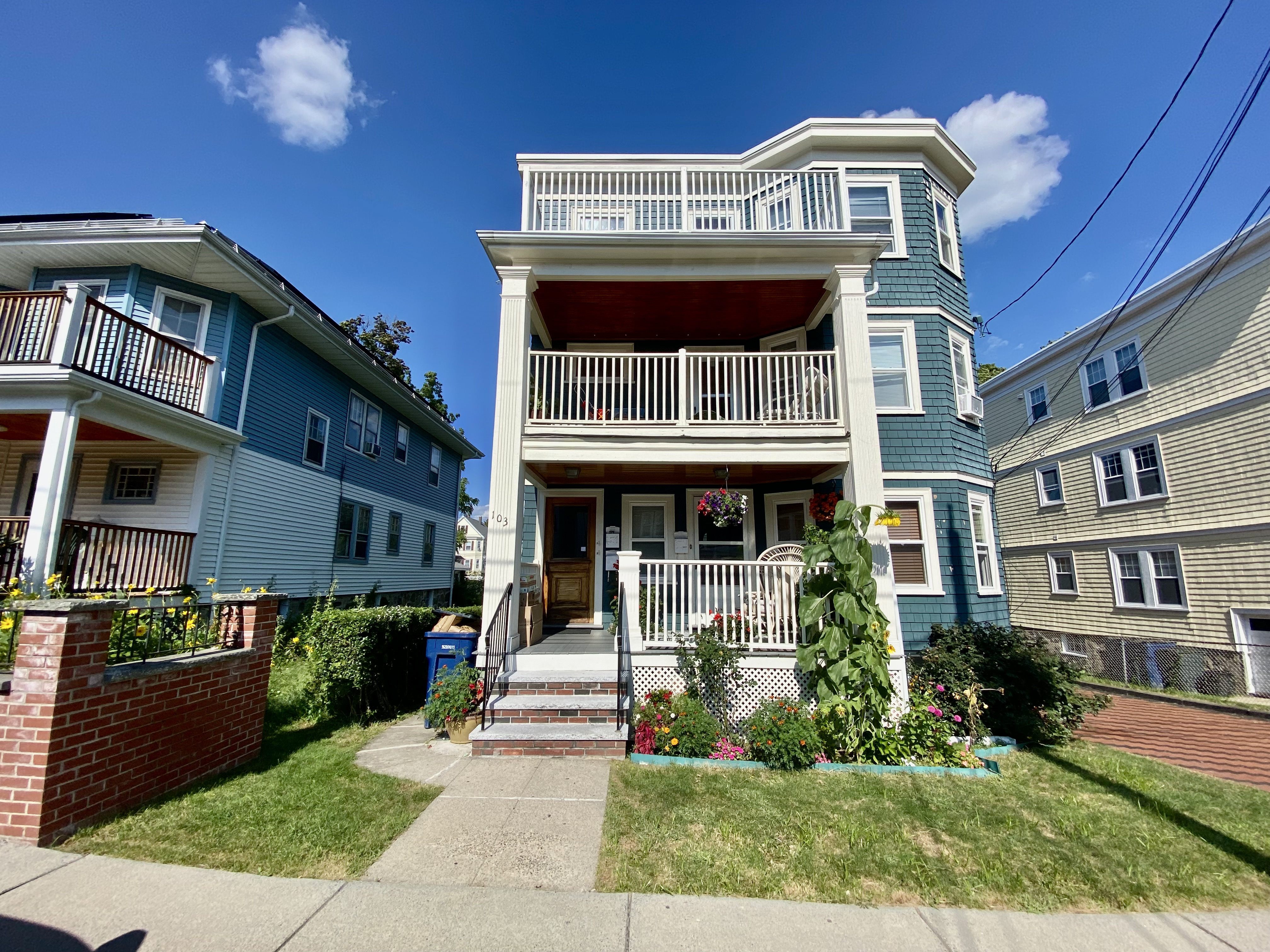 103 Farquhar St, Roslindale