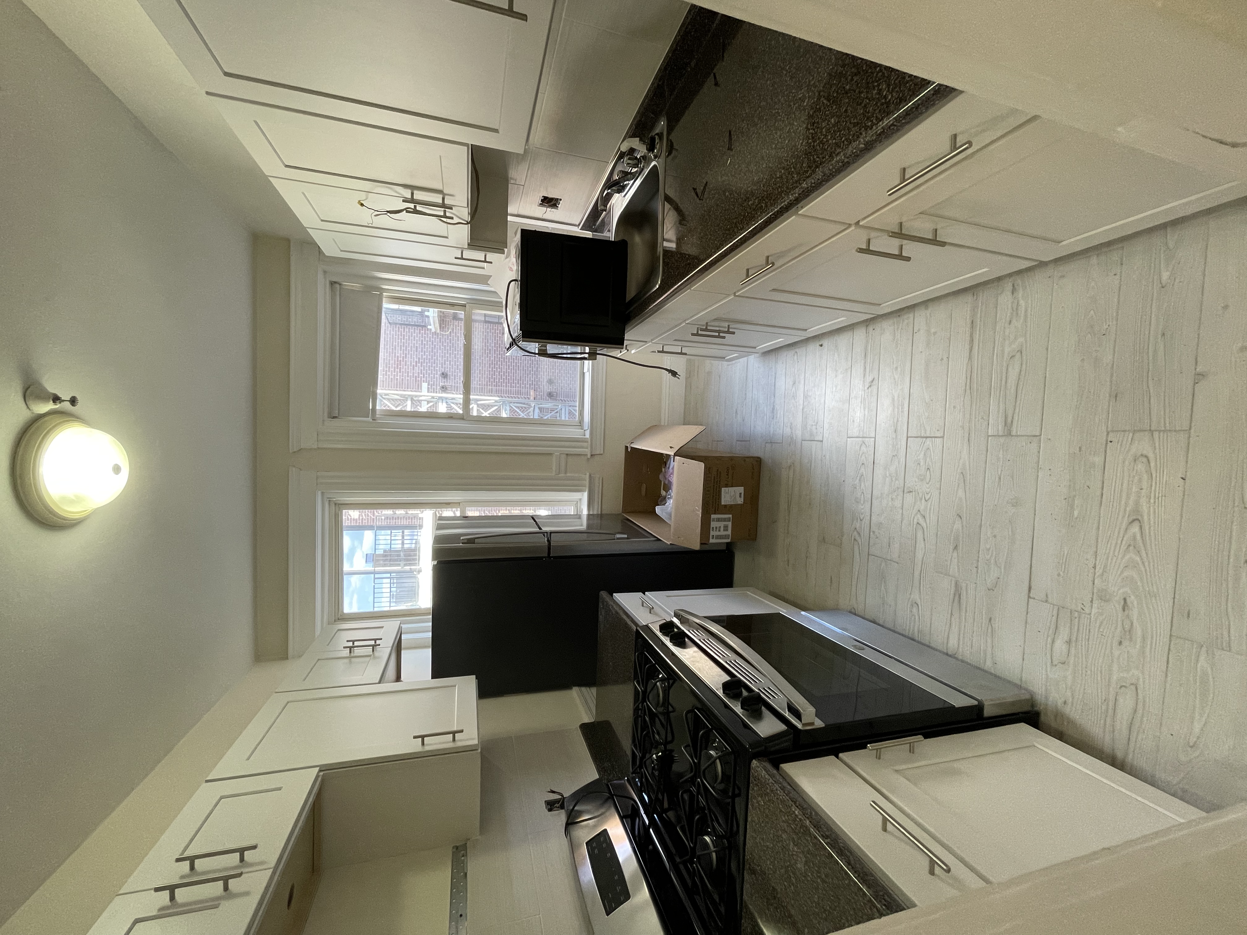 127 Washington St, Brighton