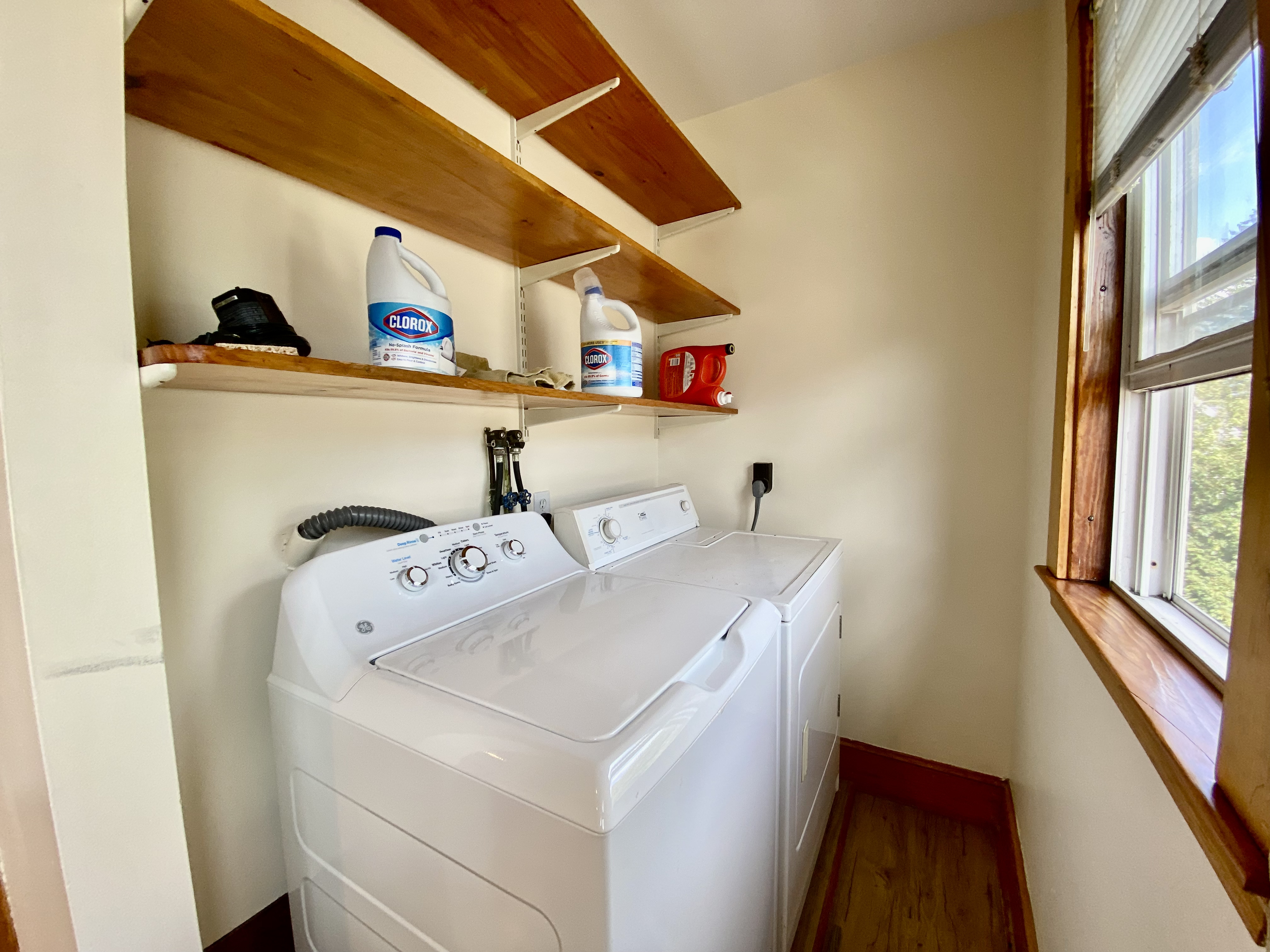 103 Farquhar St, Roslindale