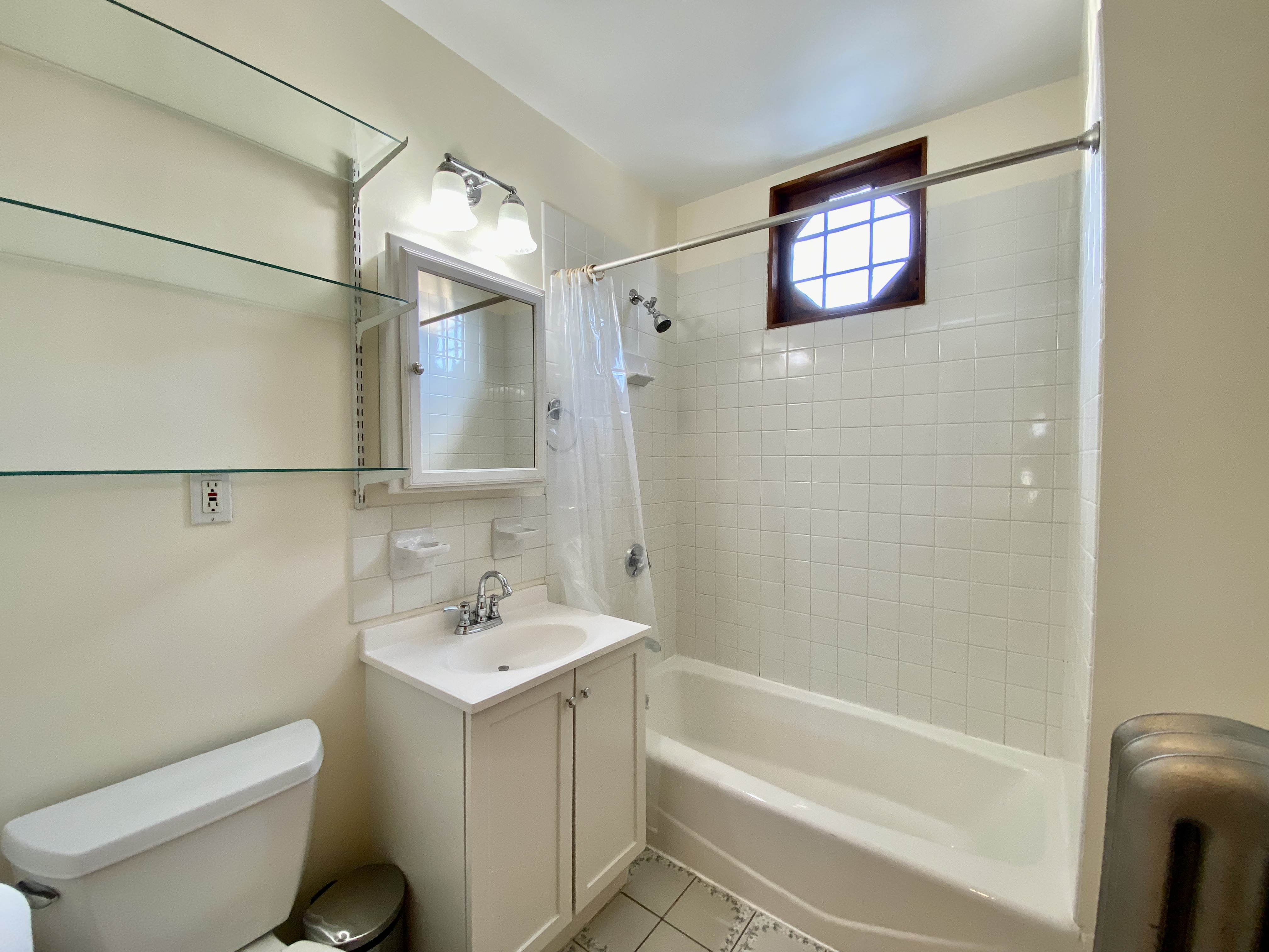 103 Farquhar St, Roslindale