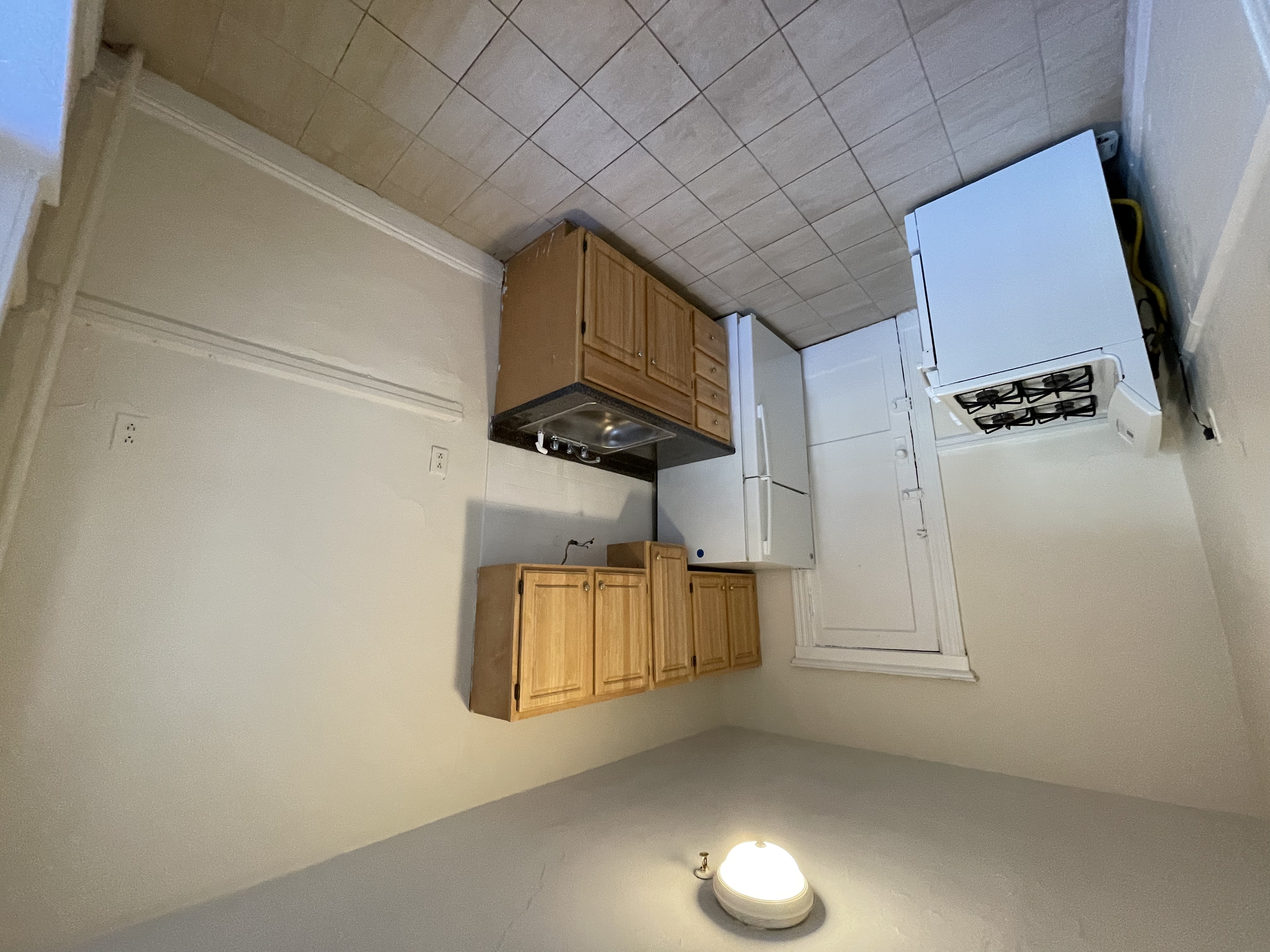 131 Washington St, Brighton