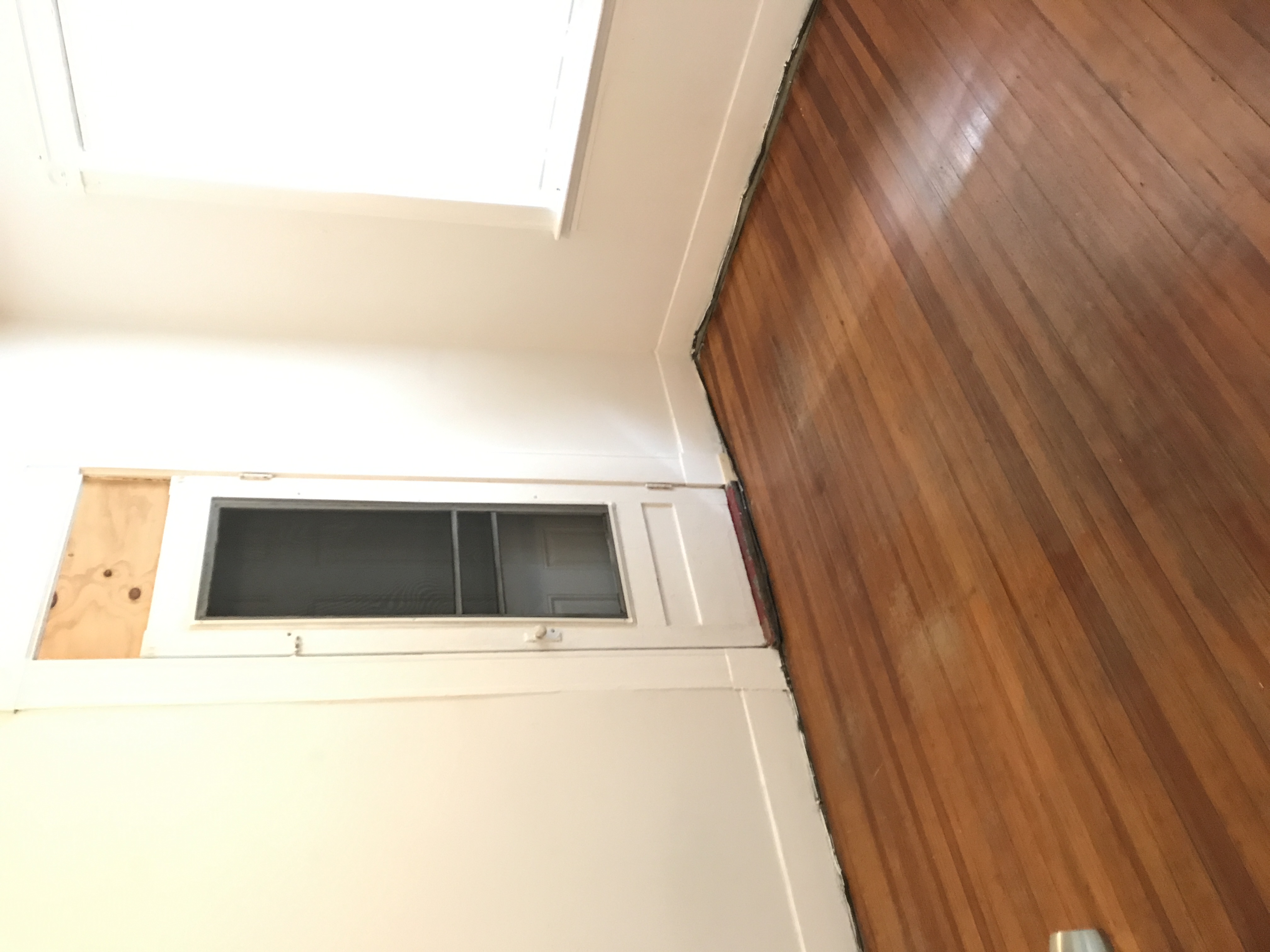 10 Chestnut Hill Ave, Brighton