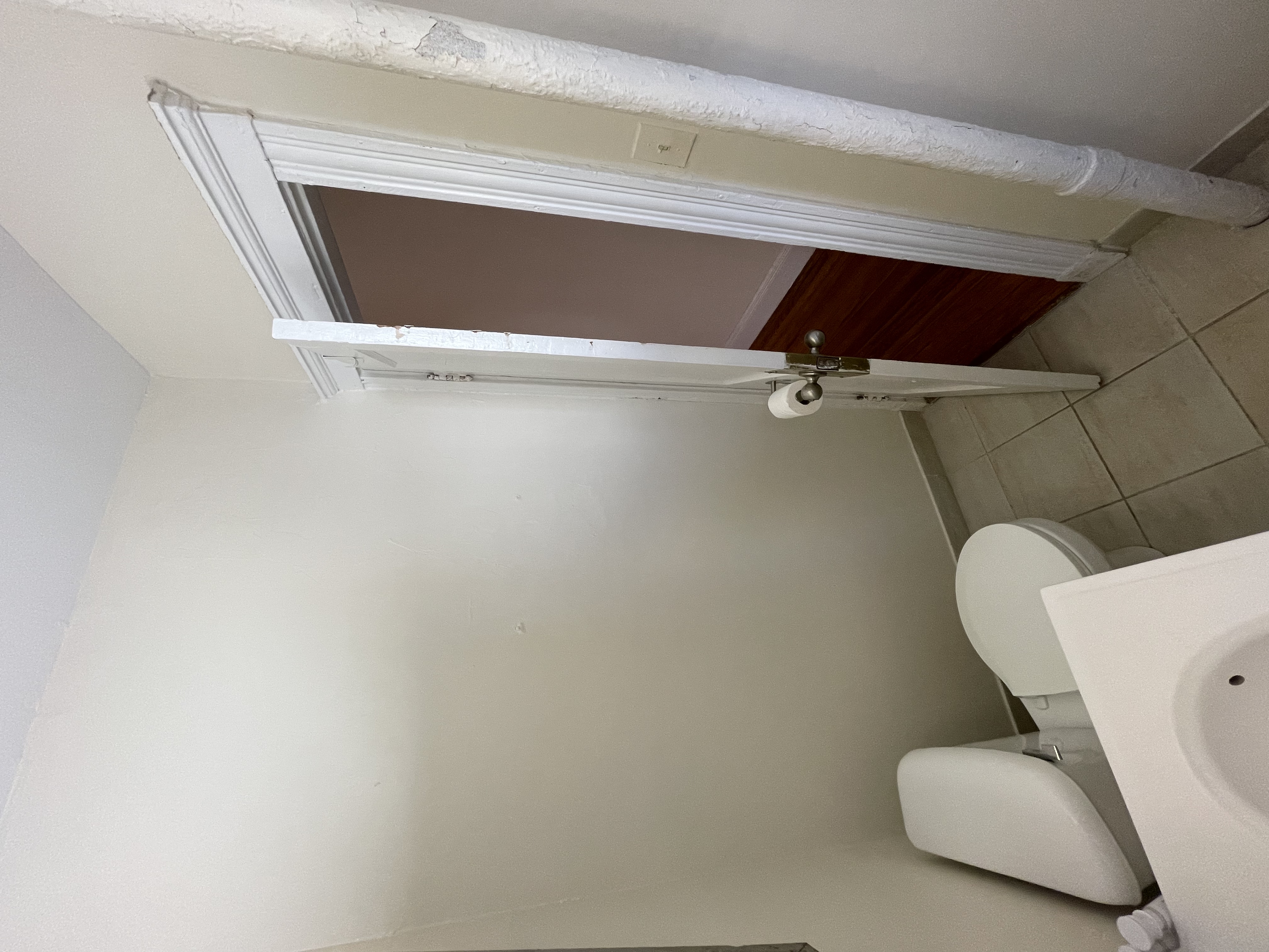 131 Washington St, Brighton