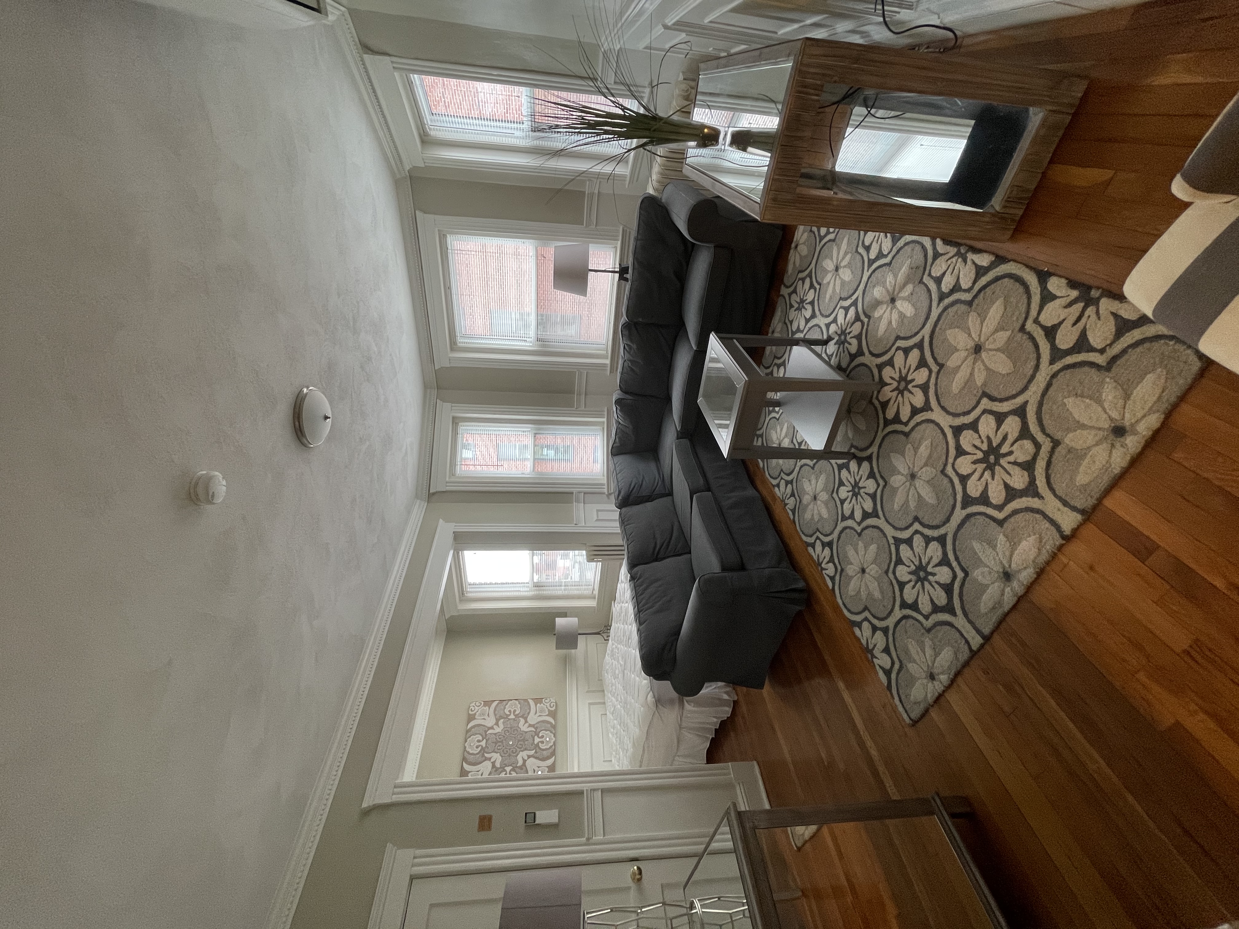 49 Worthington St, Mission Hill