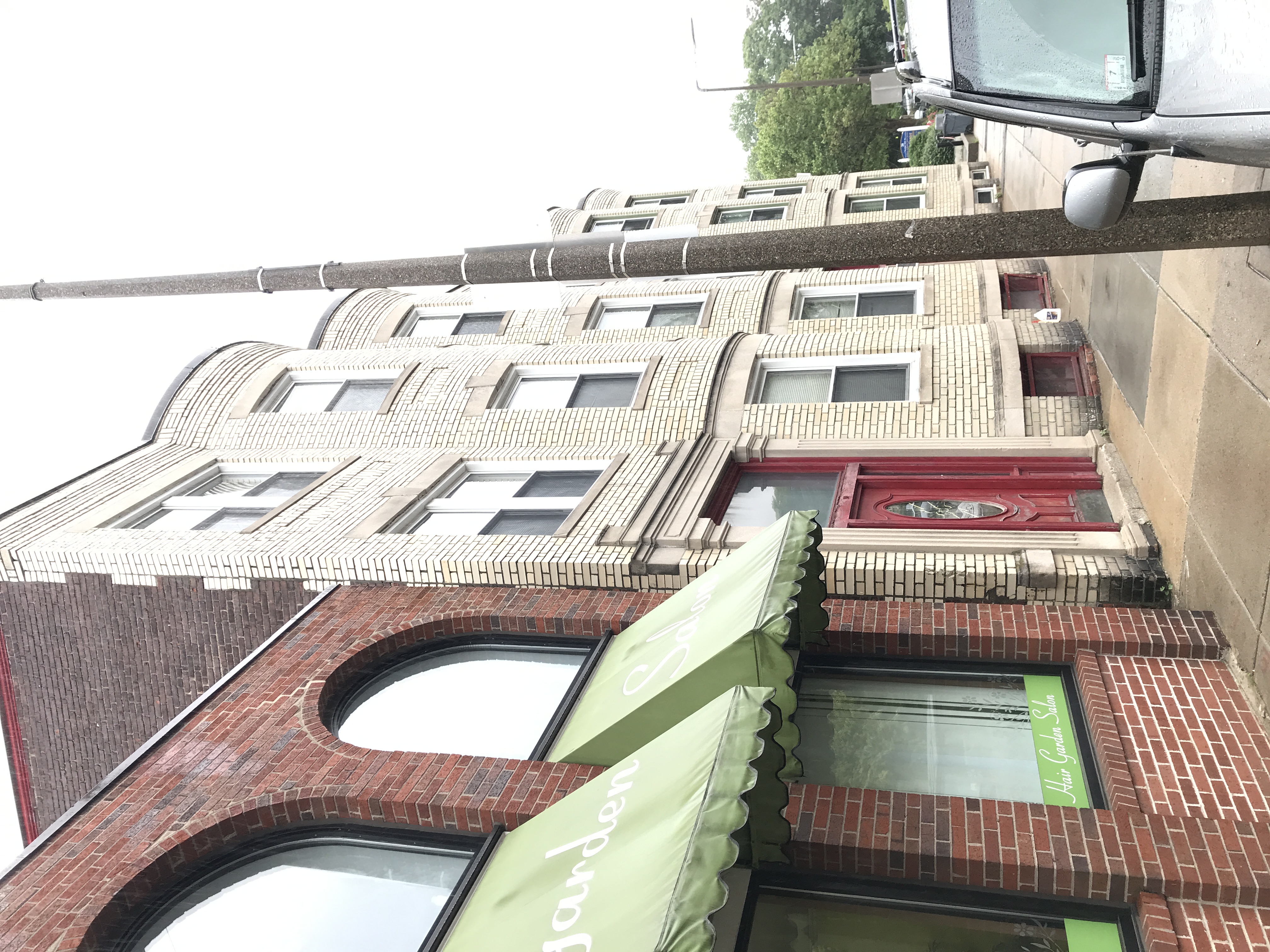 10 Chestnut Hill Ave, Brighton