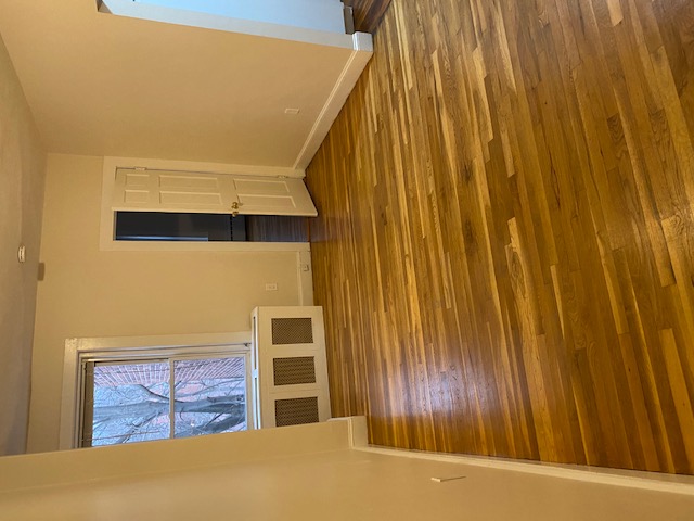 181 Winthrop Rd, Washington Square